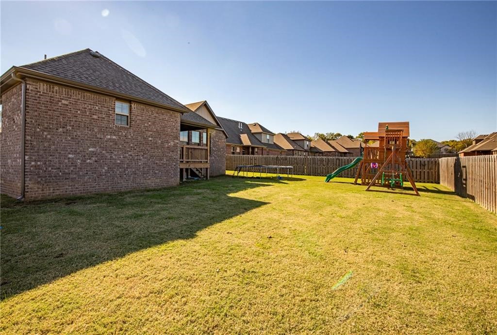 1700 Abbey Lane