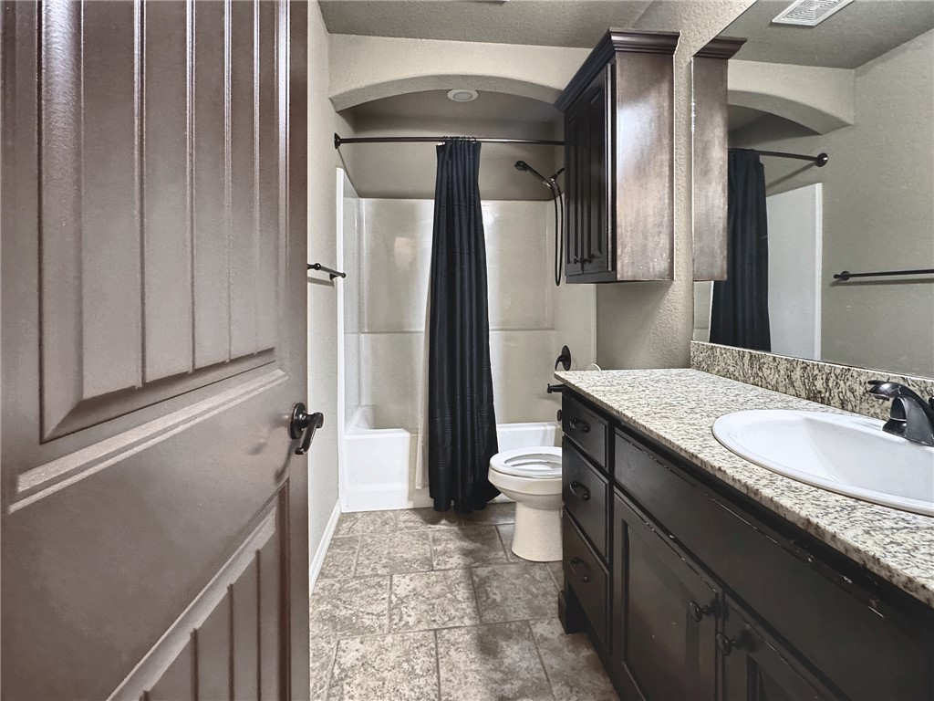 2700 Calm Ridge