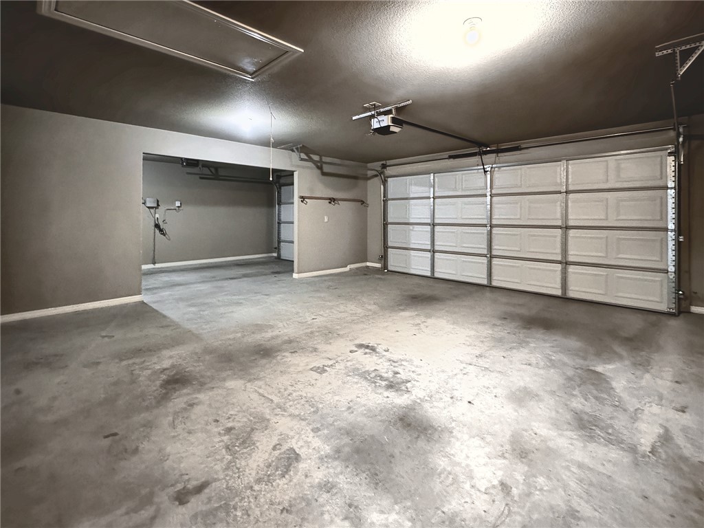 2700 Calm Ridge