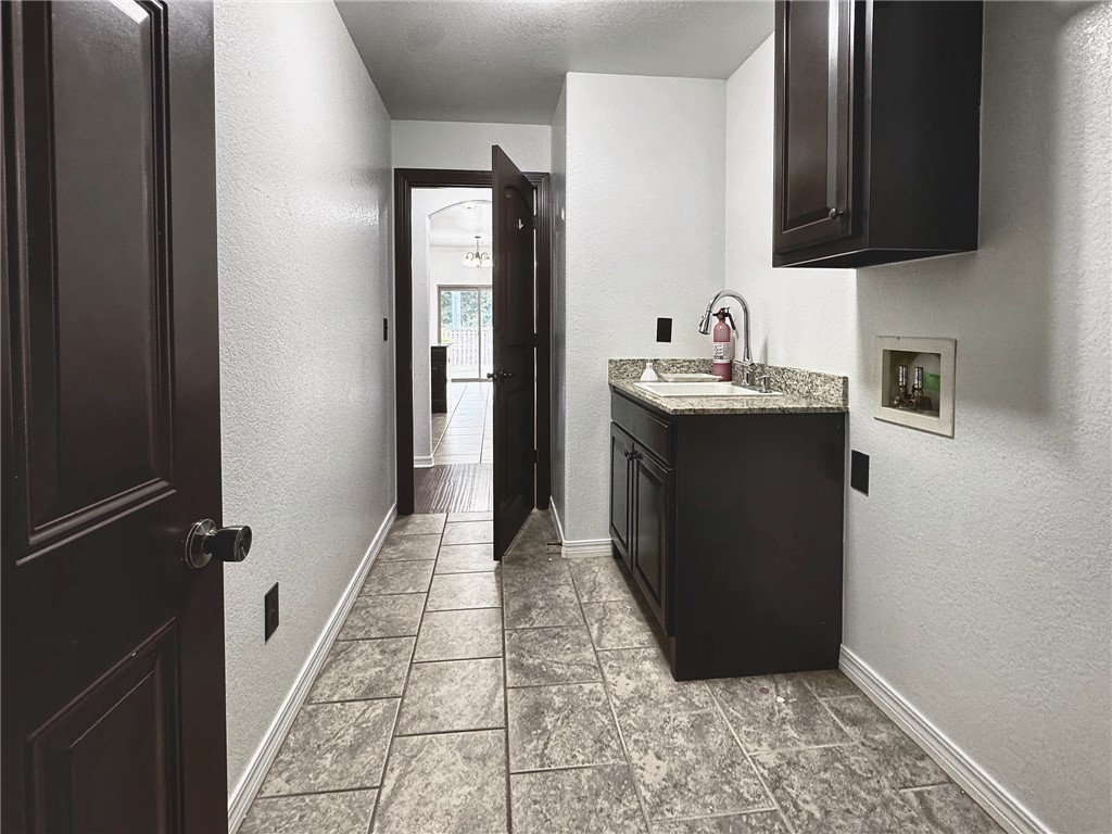 2700 Calm Ridge