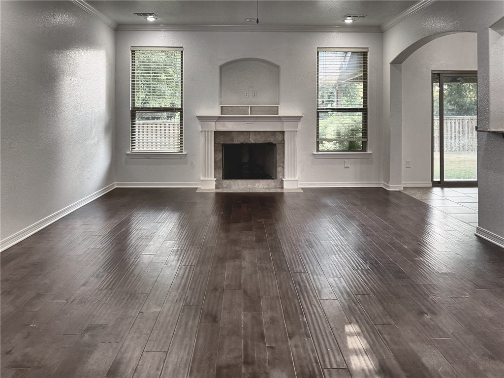 2700 Calm Ridge