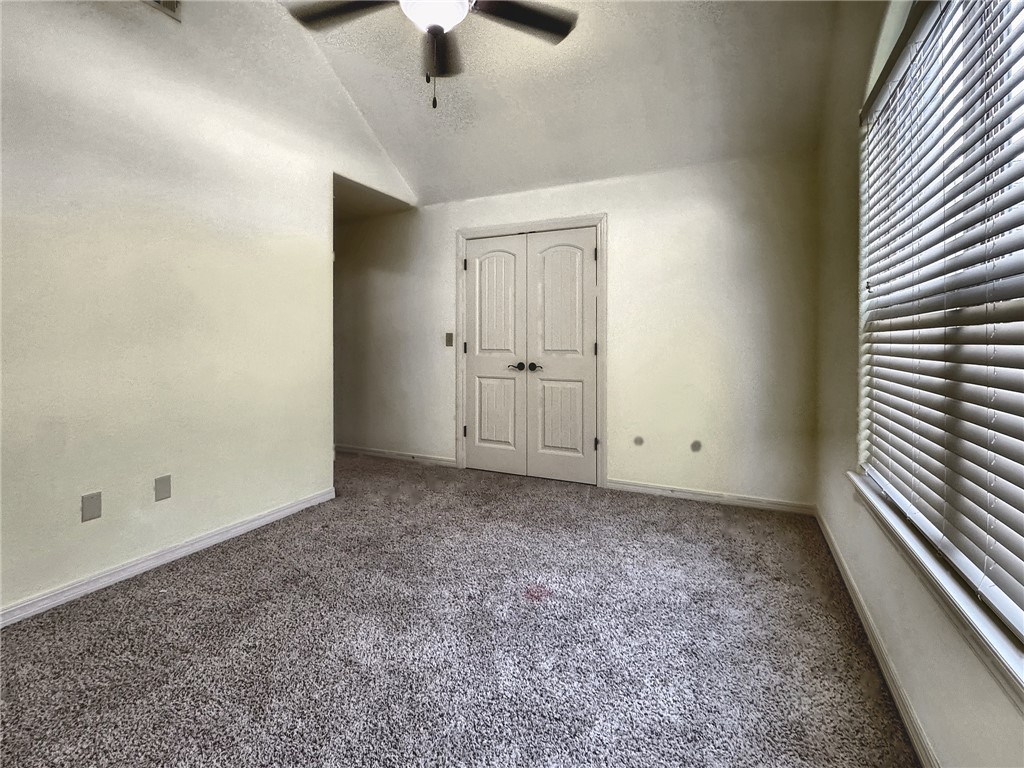 2700 Calm Ridge