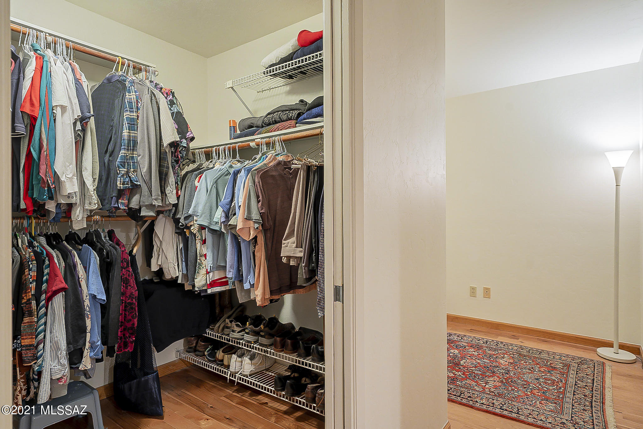 4960 E Ave Del Cazador