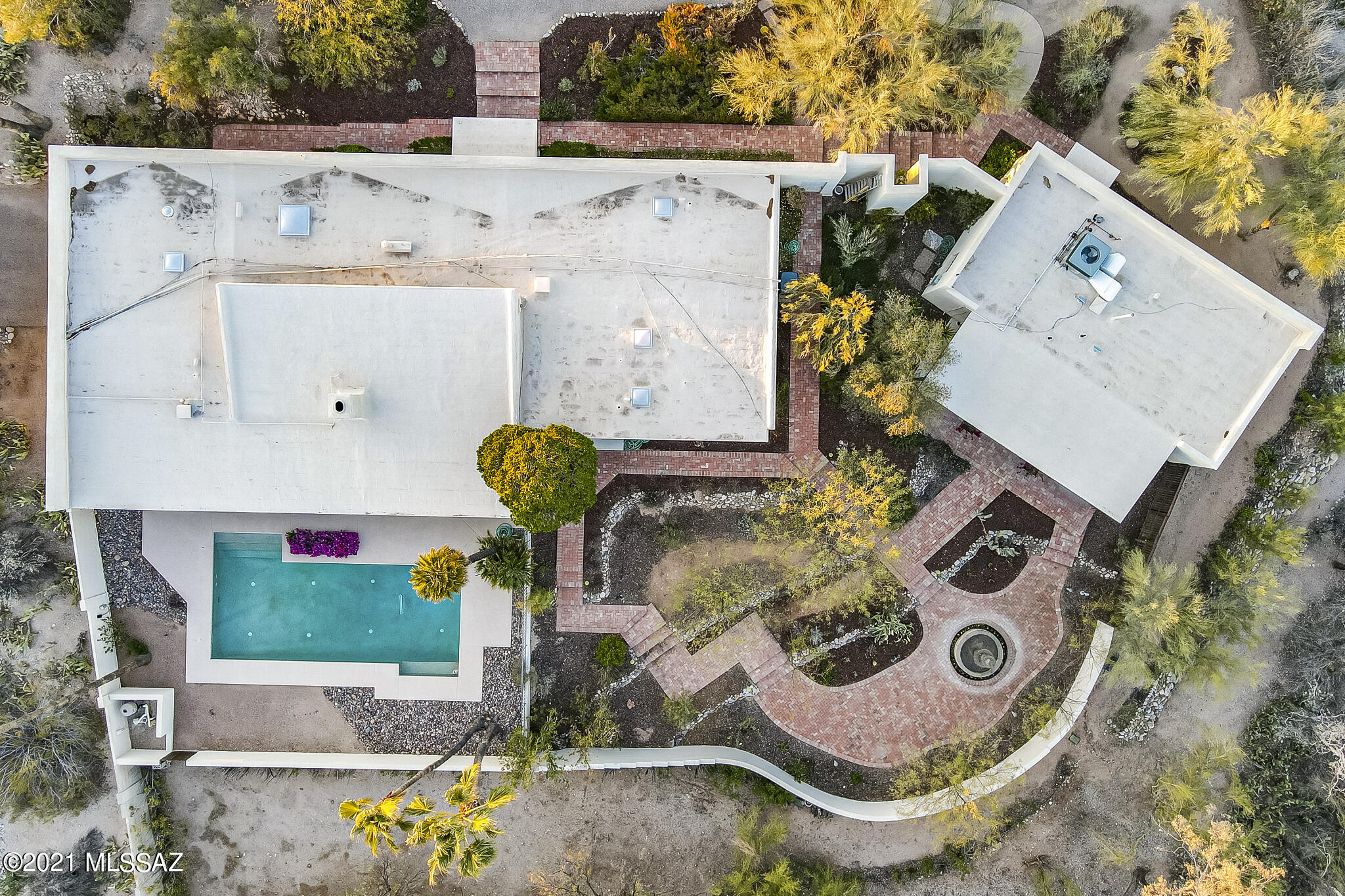 4960 E Ave Del Cazador