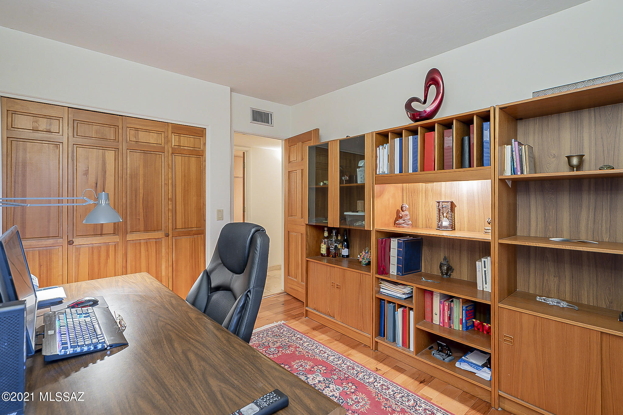 4960 E Ave Del Cazador