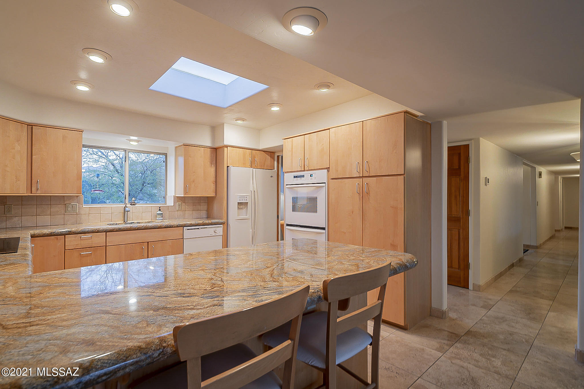 4960 E Ave Del Cazador