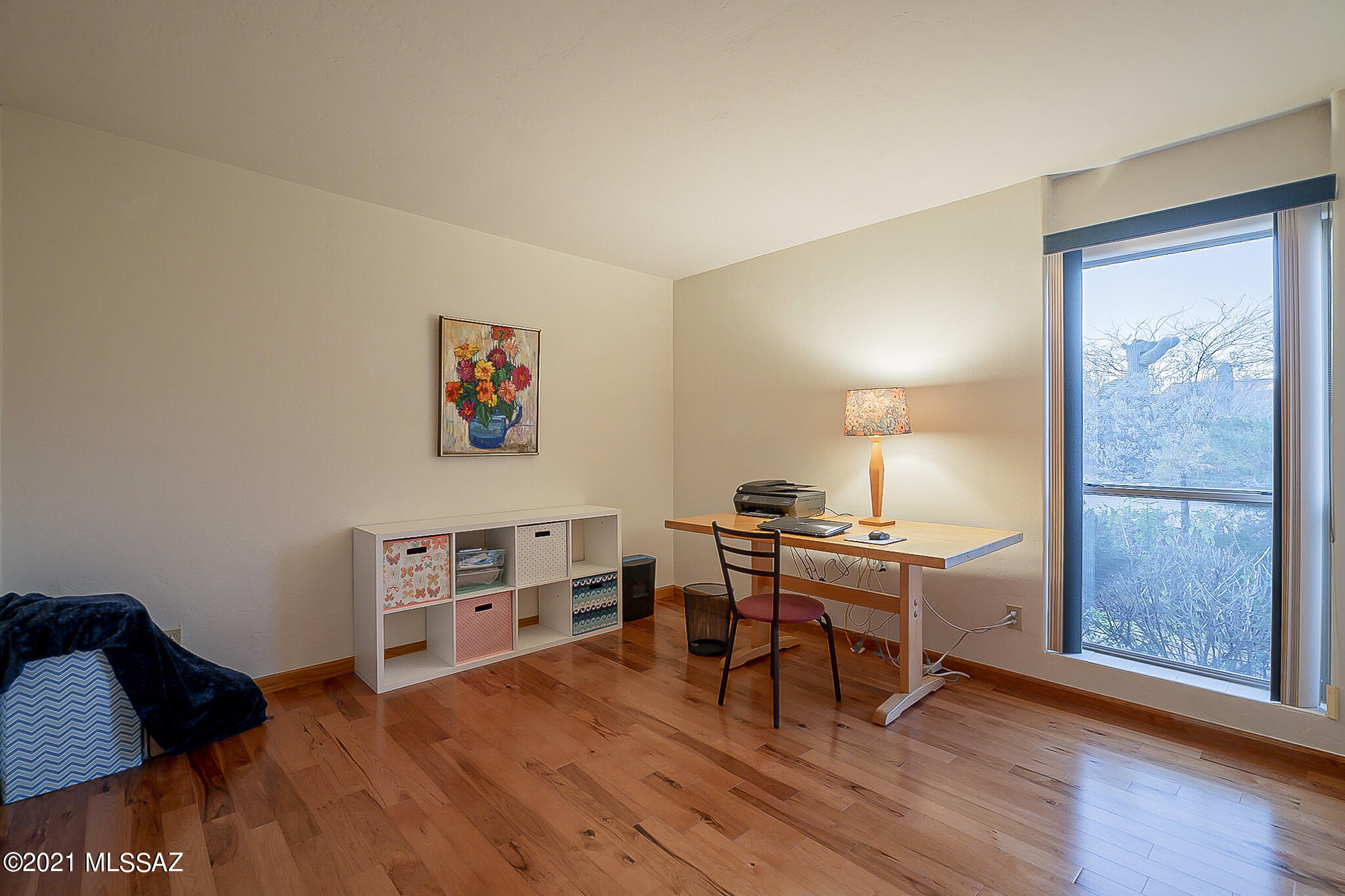 4960 E Ave Del Cazador