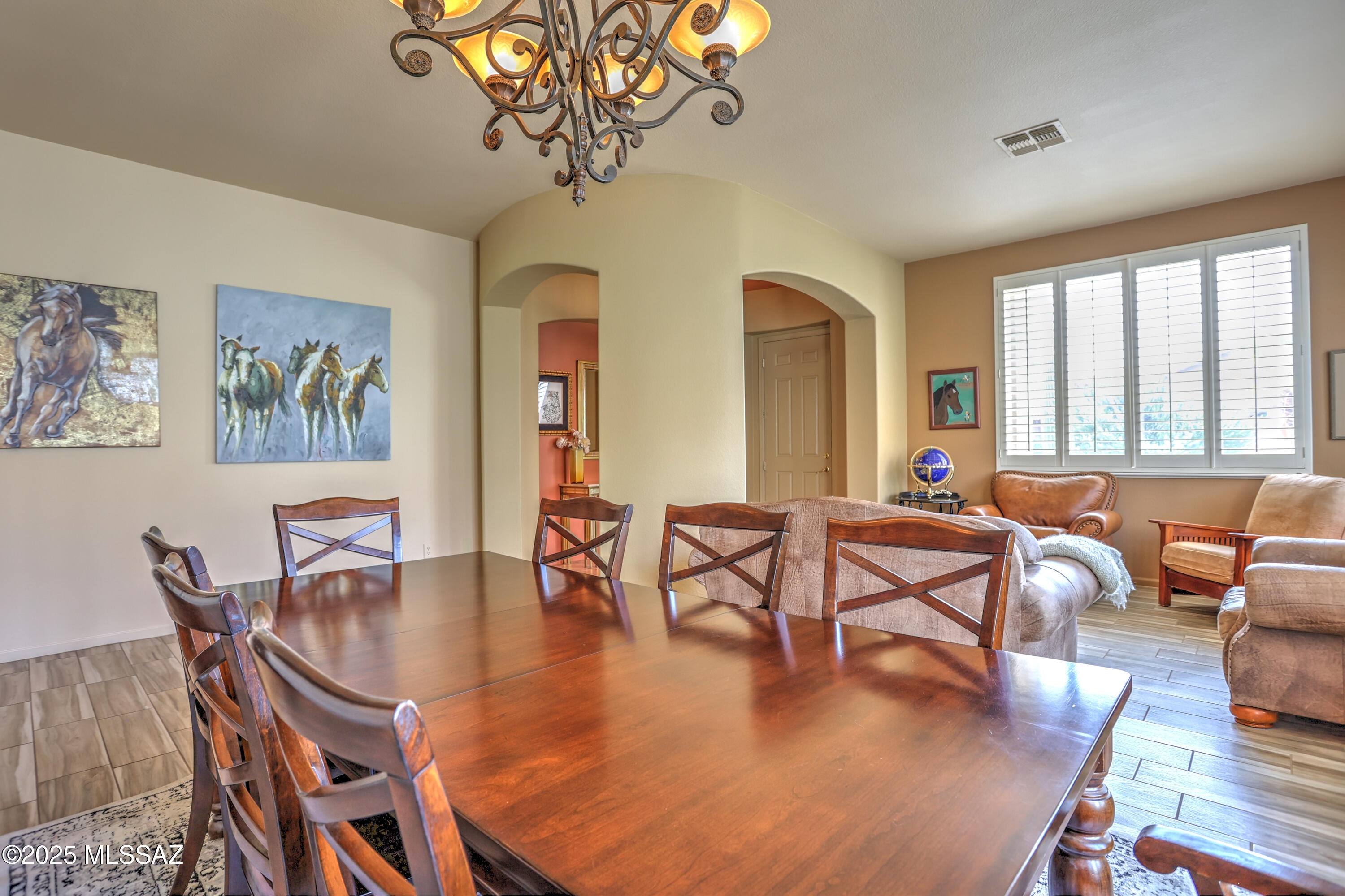 2303 E Desert Pueblo Pass
