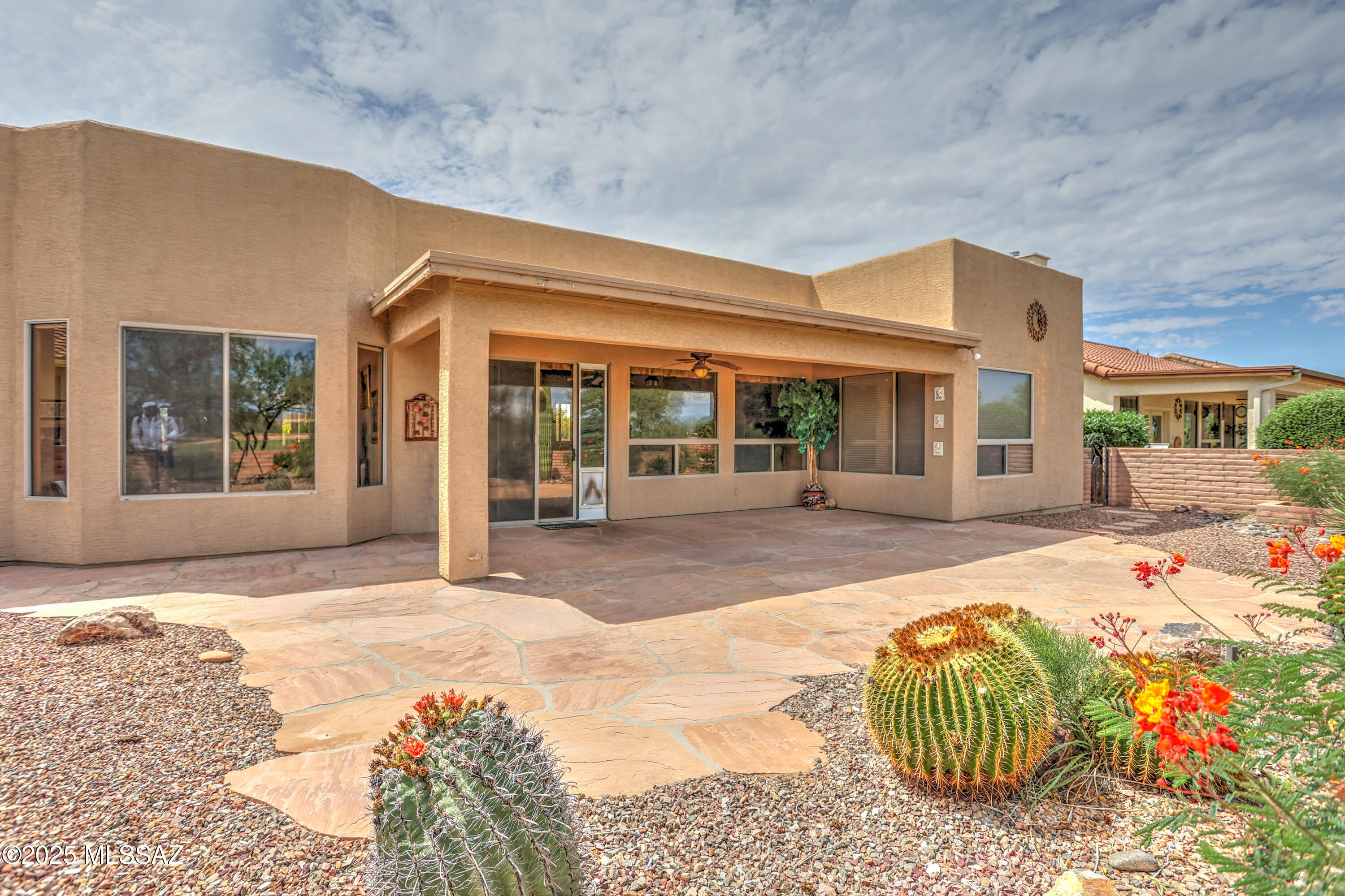 2303 E Desert Pueblo Pass