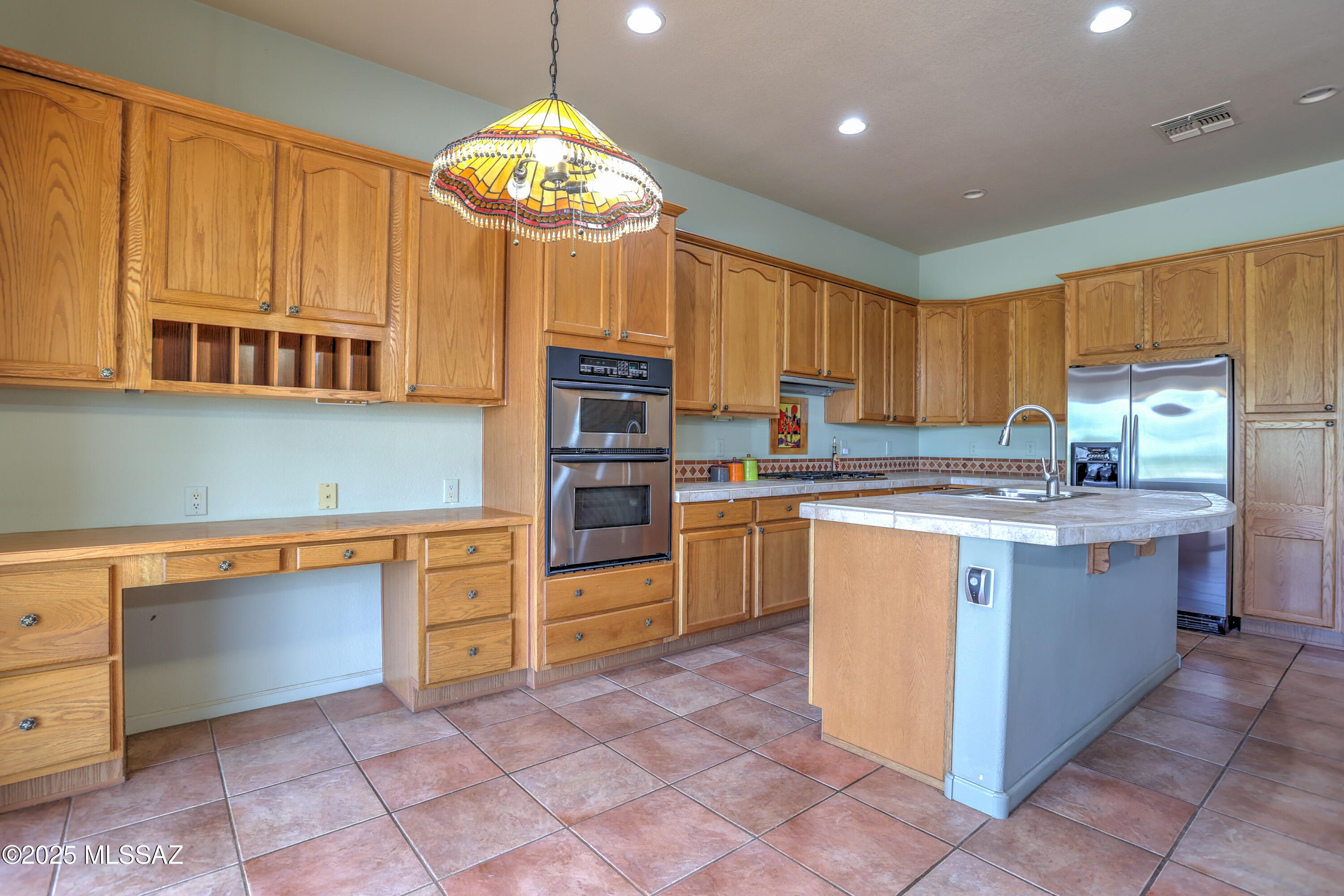 2303 E Desert Pueblo Pass