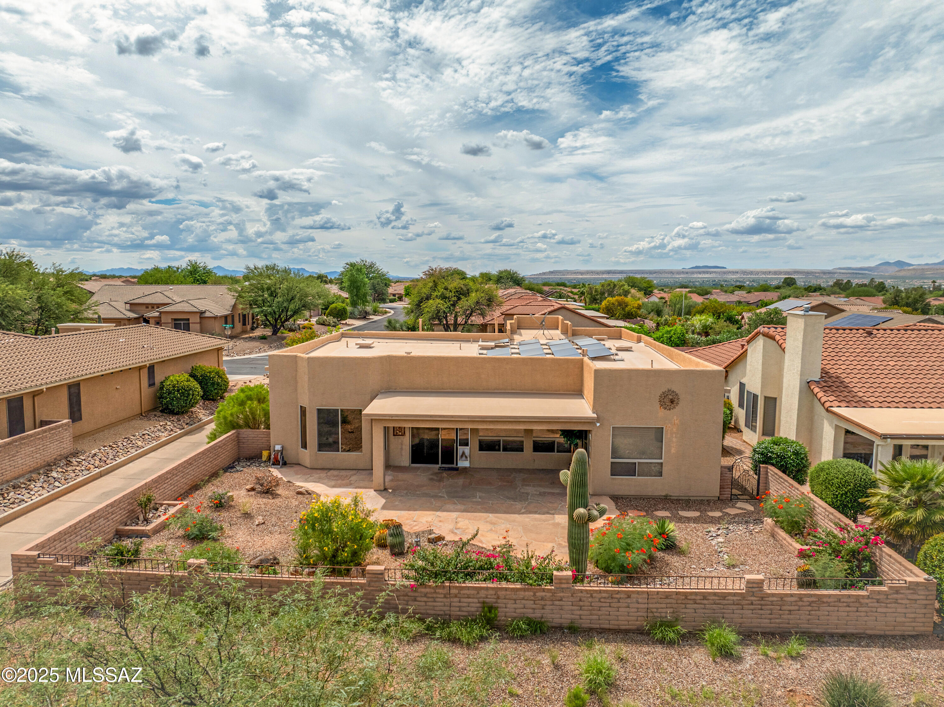 2303 E Desert Pueblo Pass