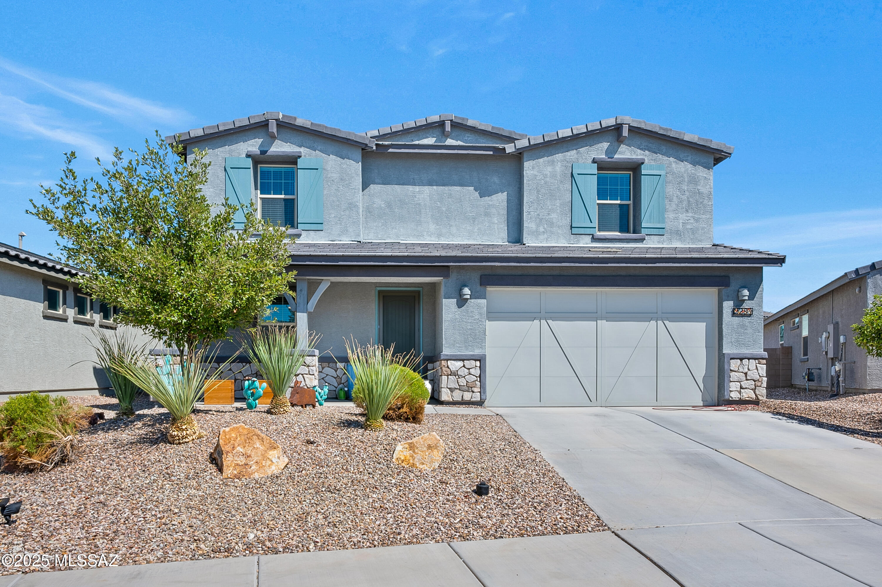 2284 W Alamo Spring Loop