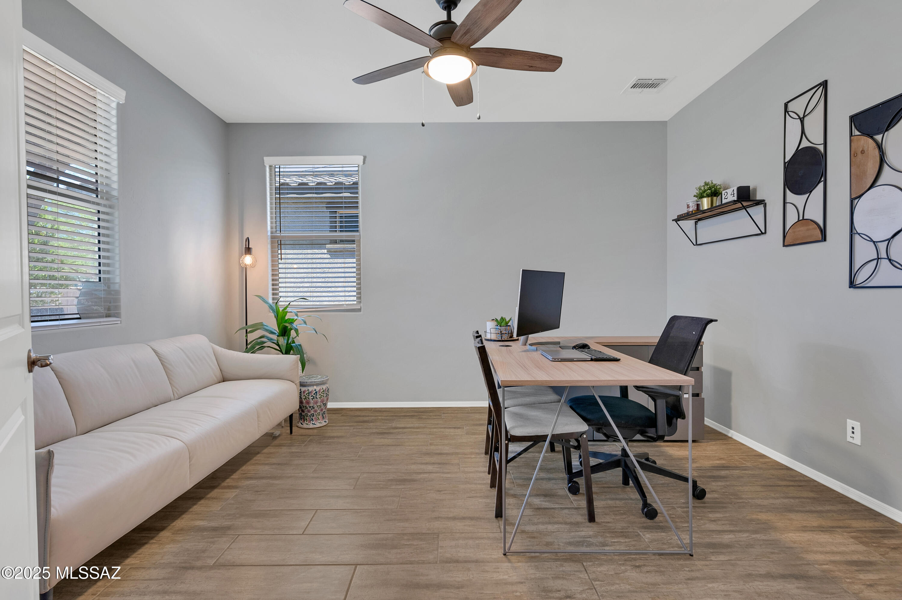 2284 W Alamo Spring Loop