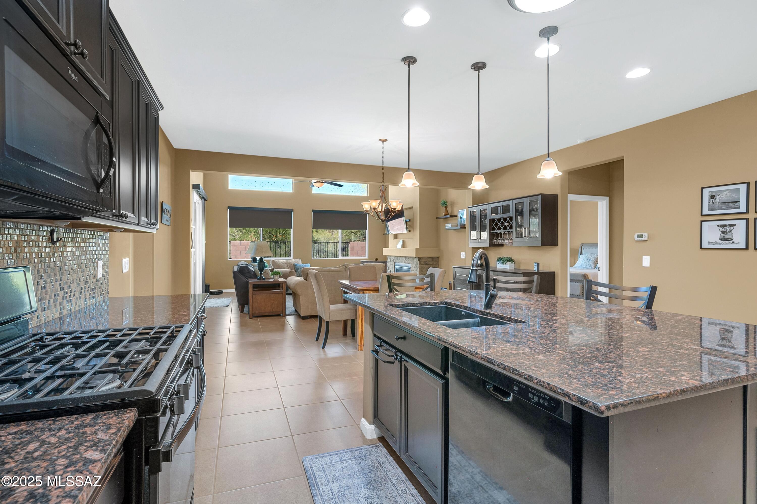 7180 W Secret Bluff Pass