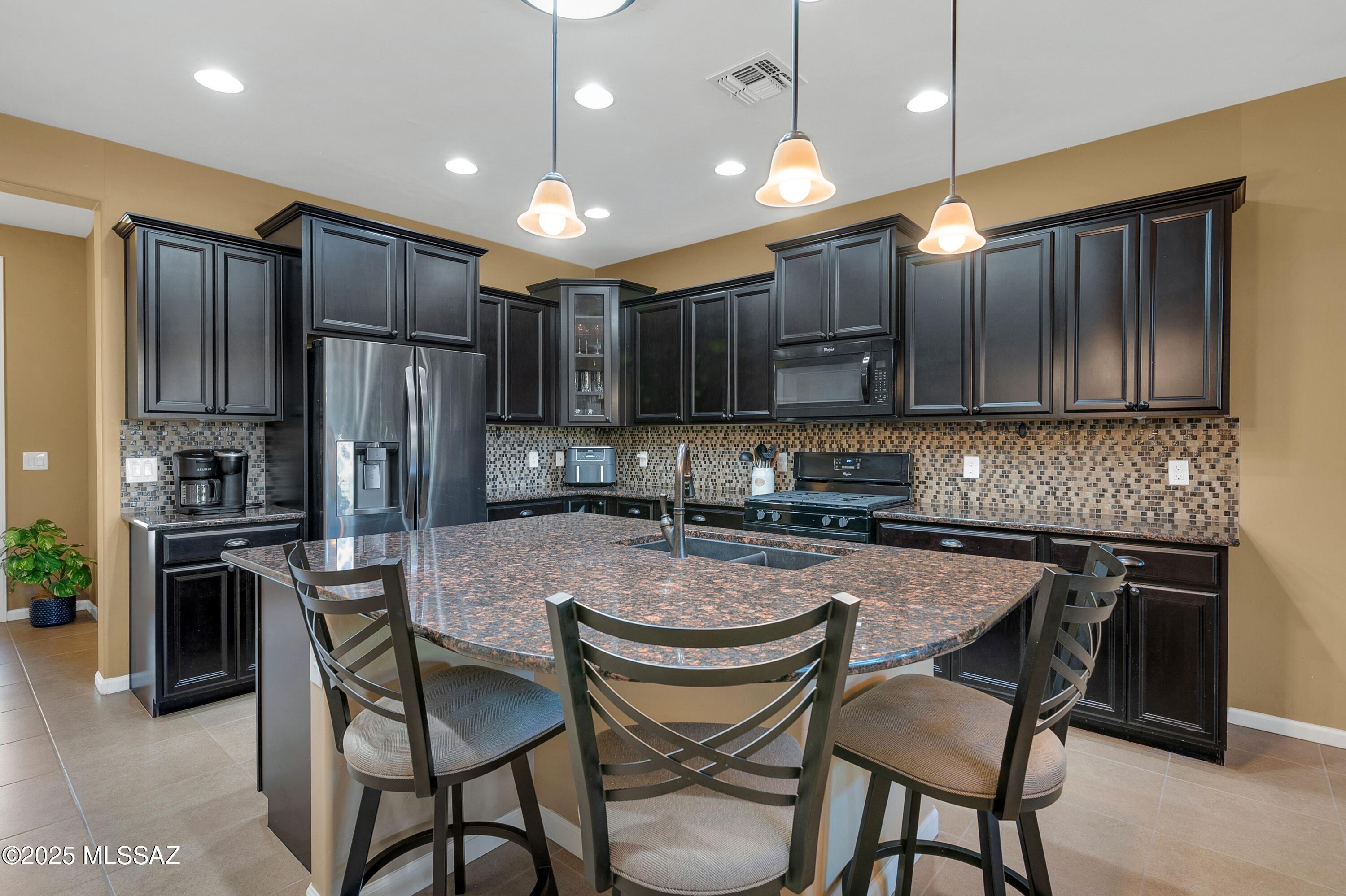7180 W Secret Bluff Pass