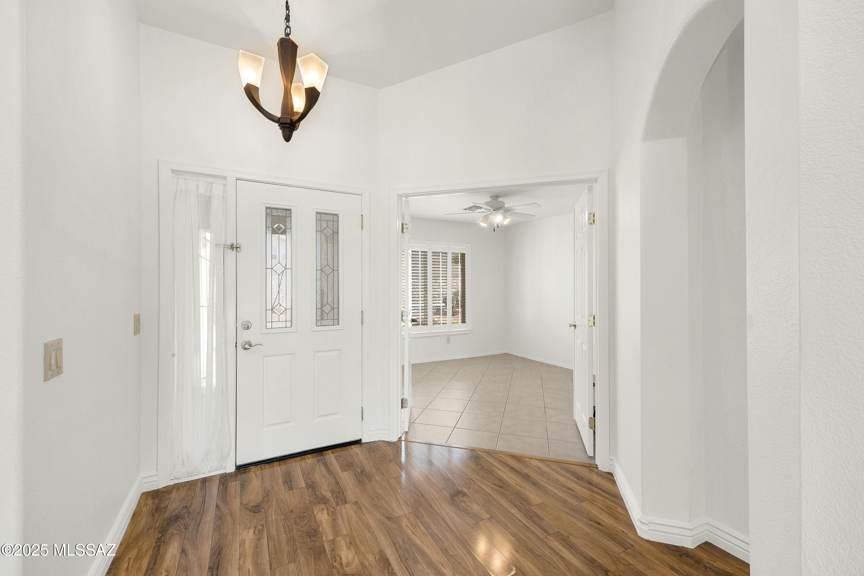 36864 S Rock Crest Drive