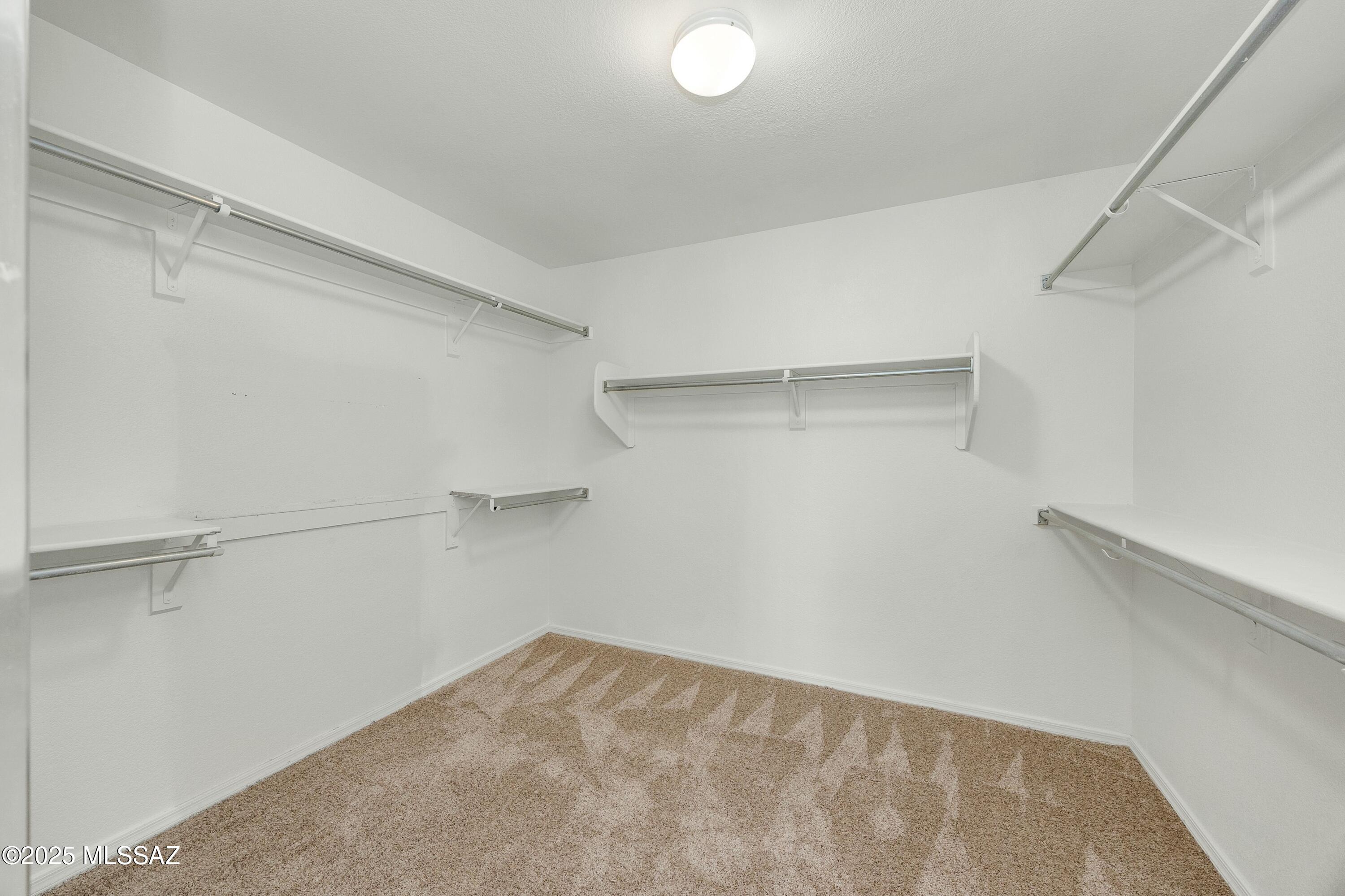 36864 S Rock Crest Drive