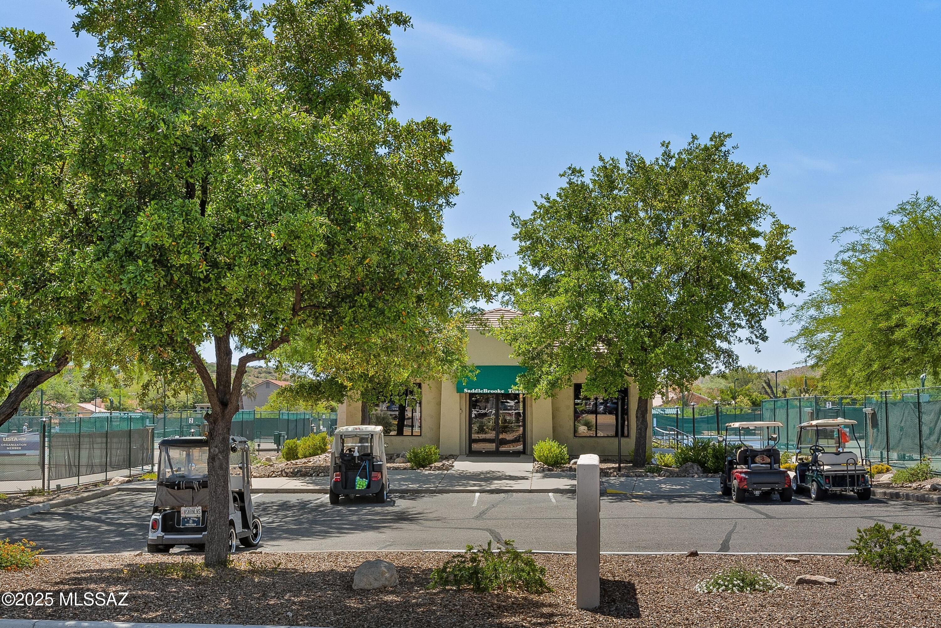 36864 S Rock Crest Drive