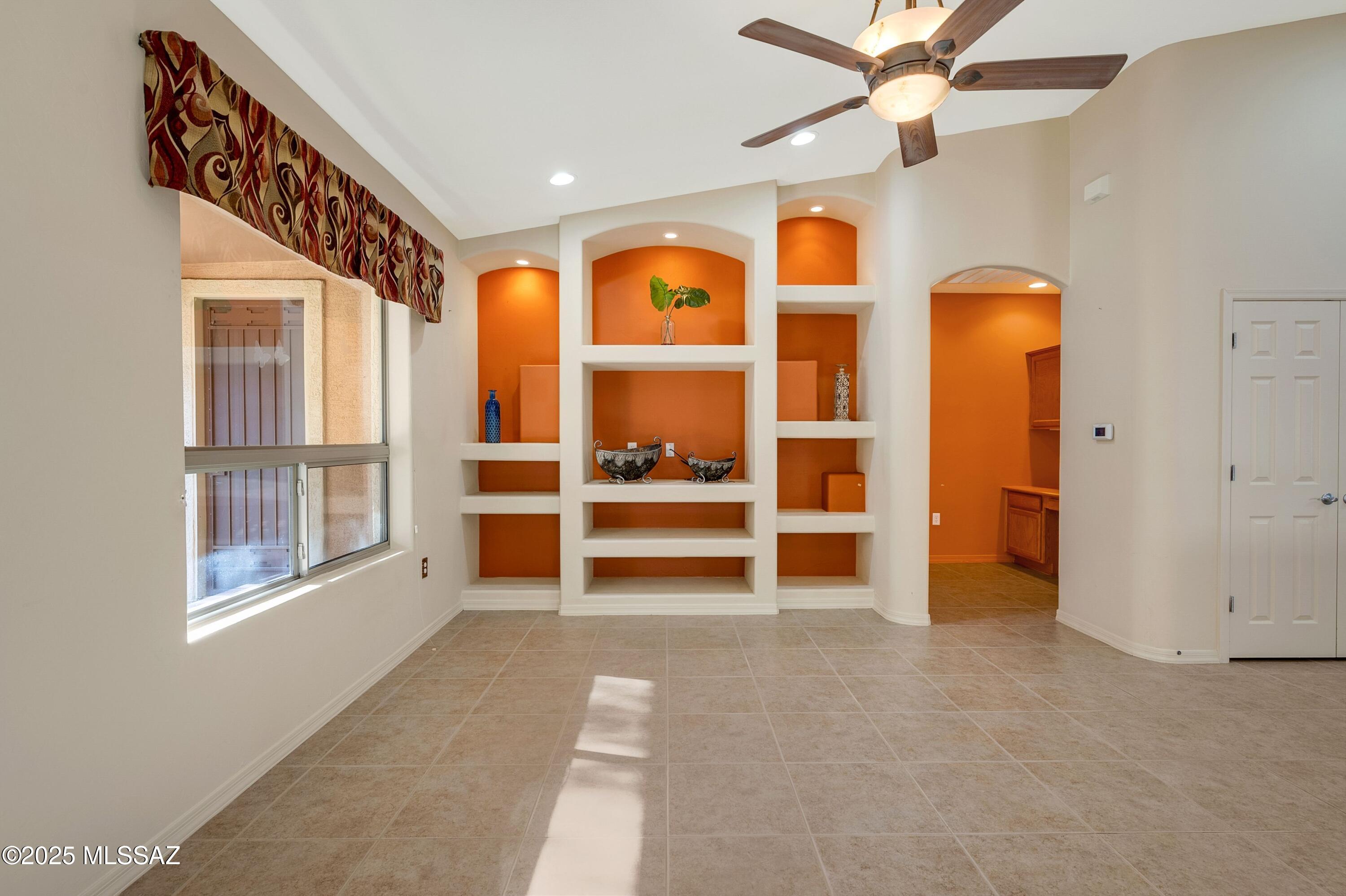 631 W Aspenwood Street