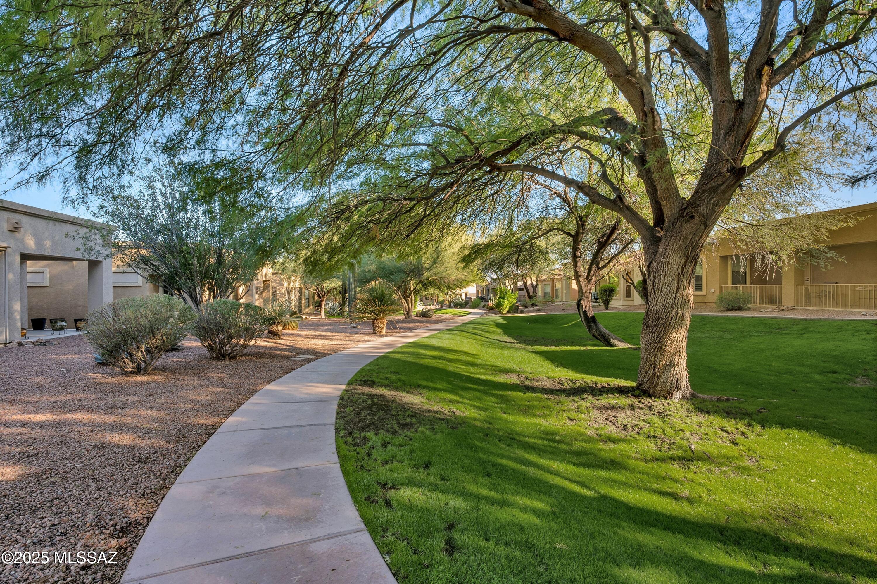 631 W Aspenwood Street