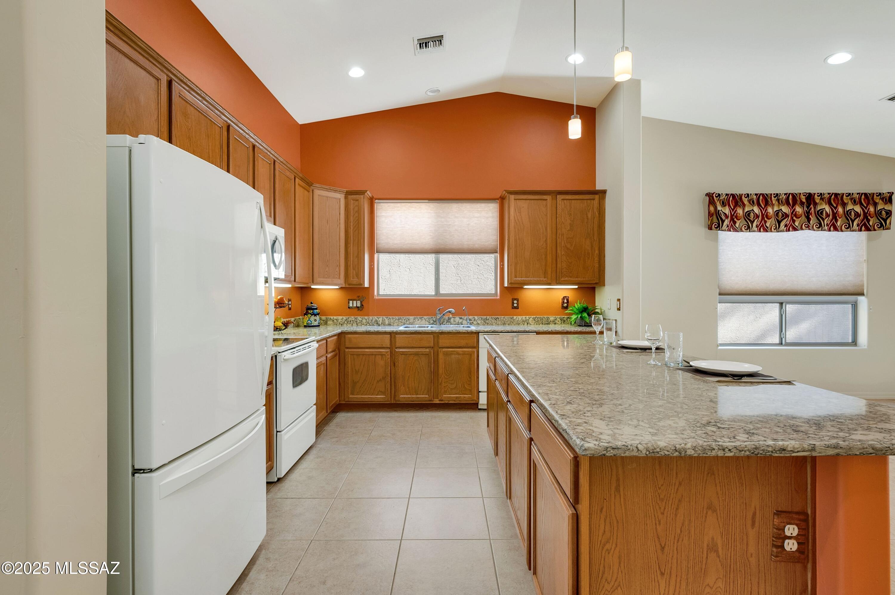 631 W Aspenwood Street