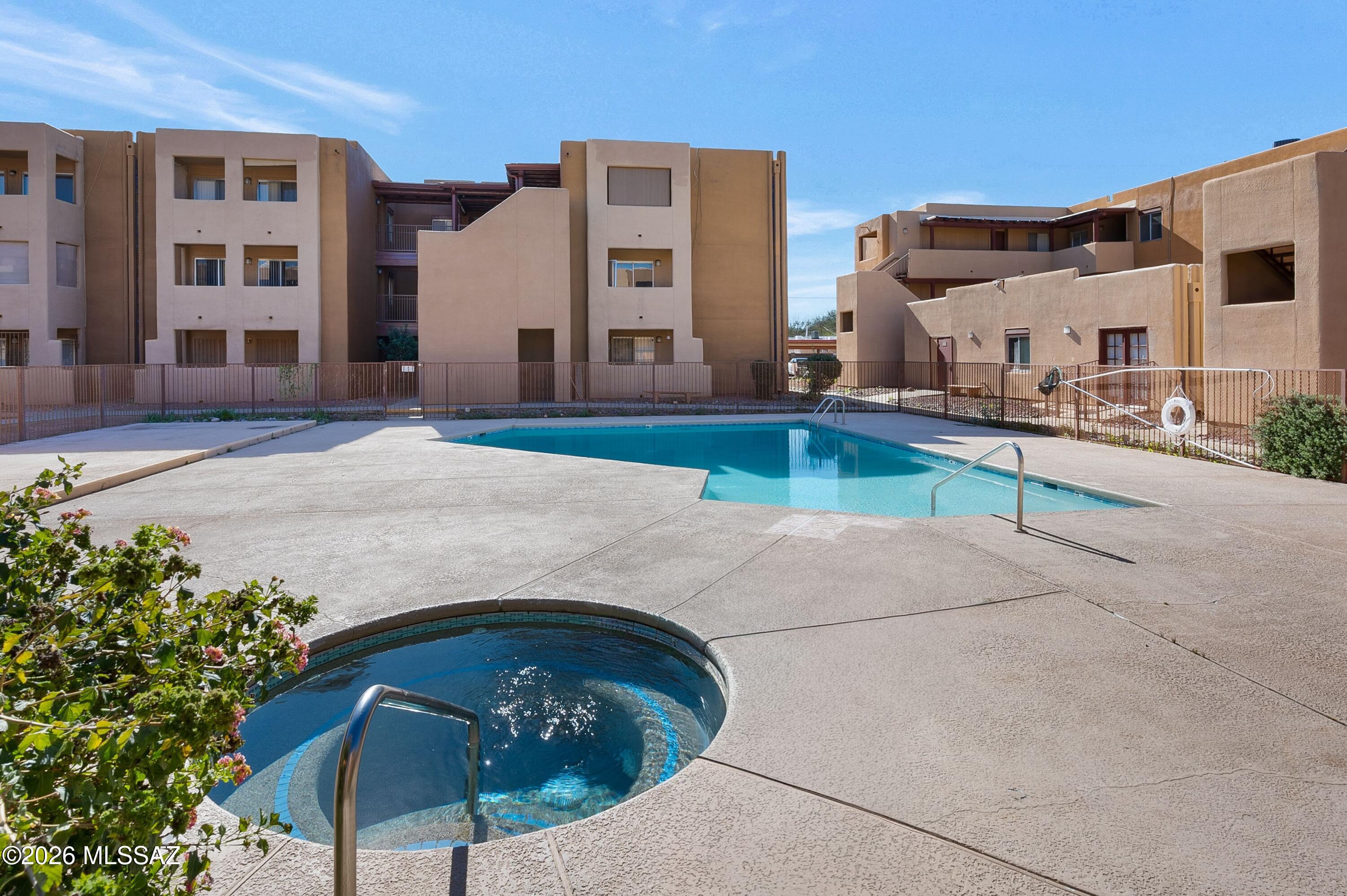 1801 E Blacklidge Drive 108