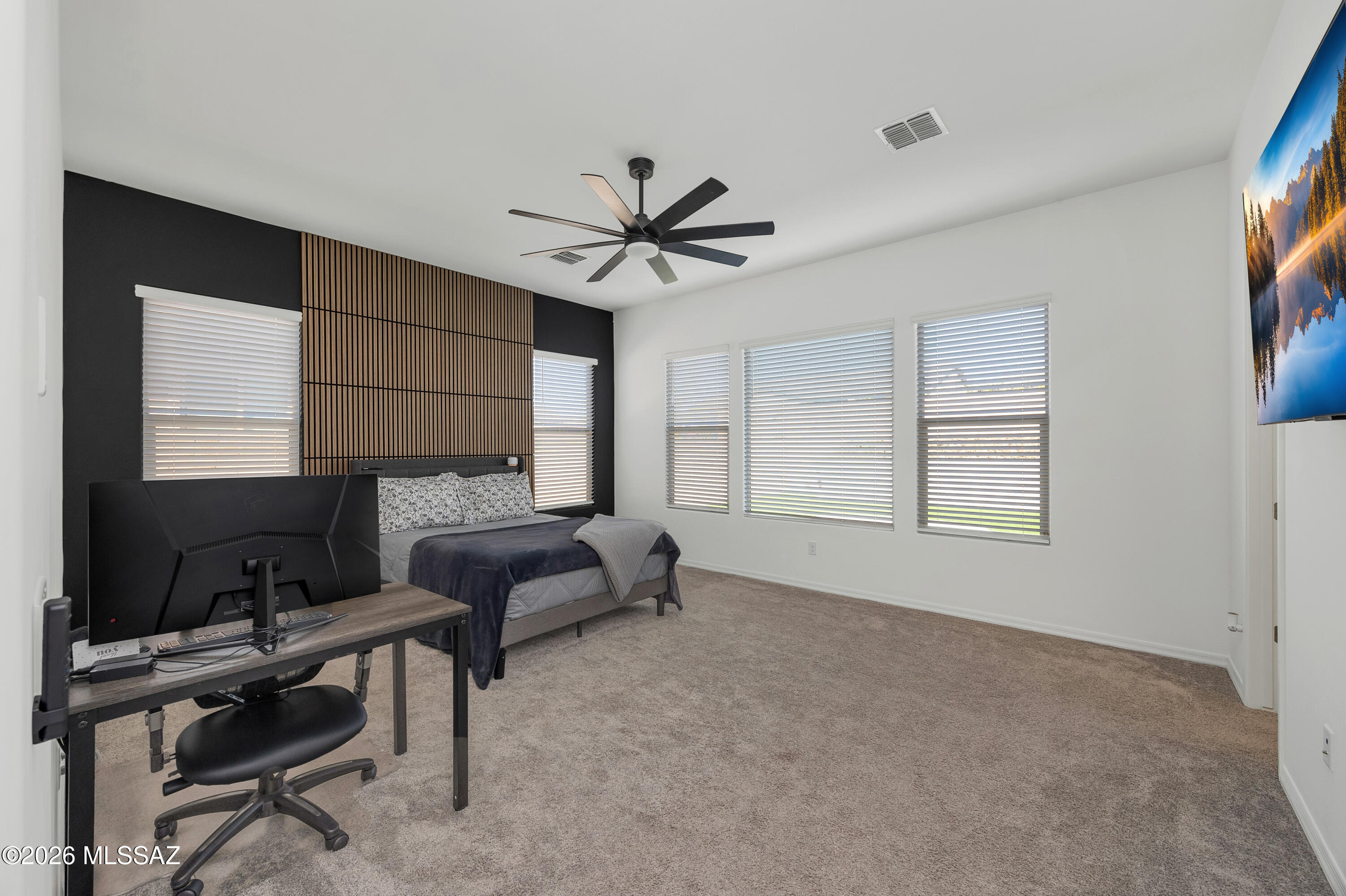 470 W Red Ribbon Lane