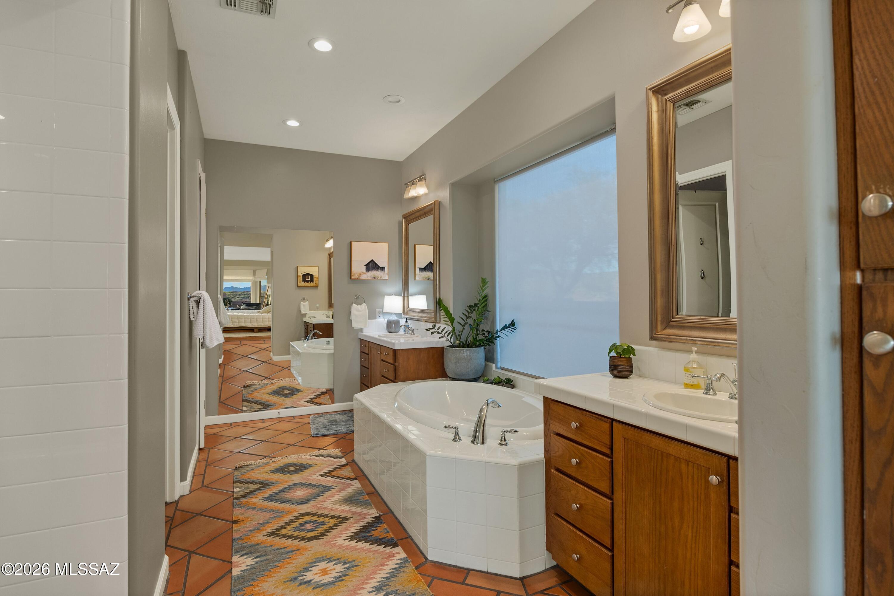 65165 E Catalina Hills