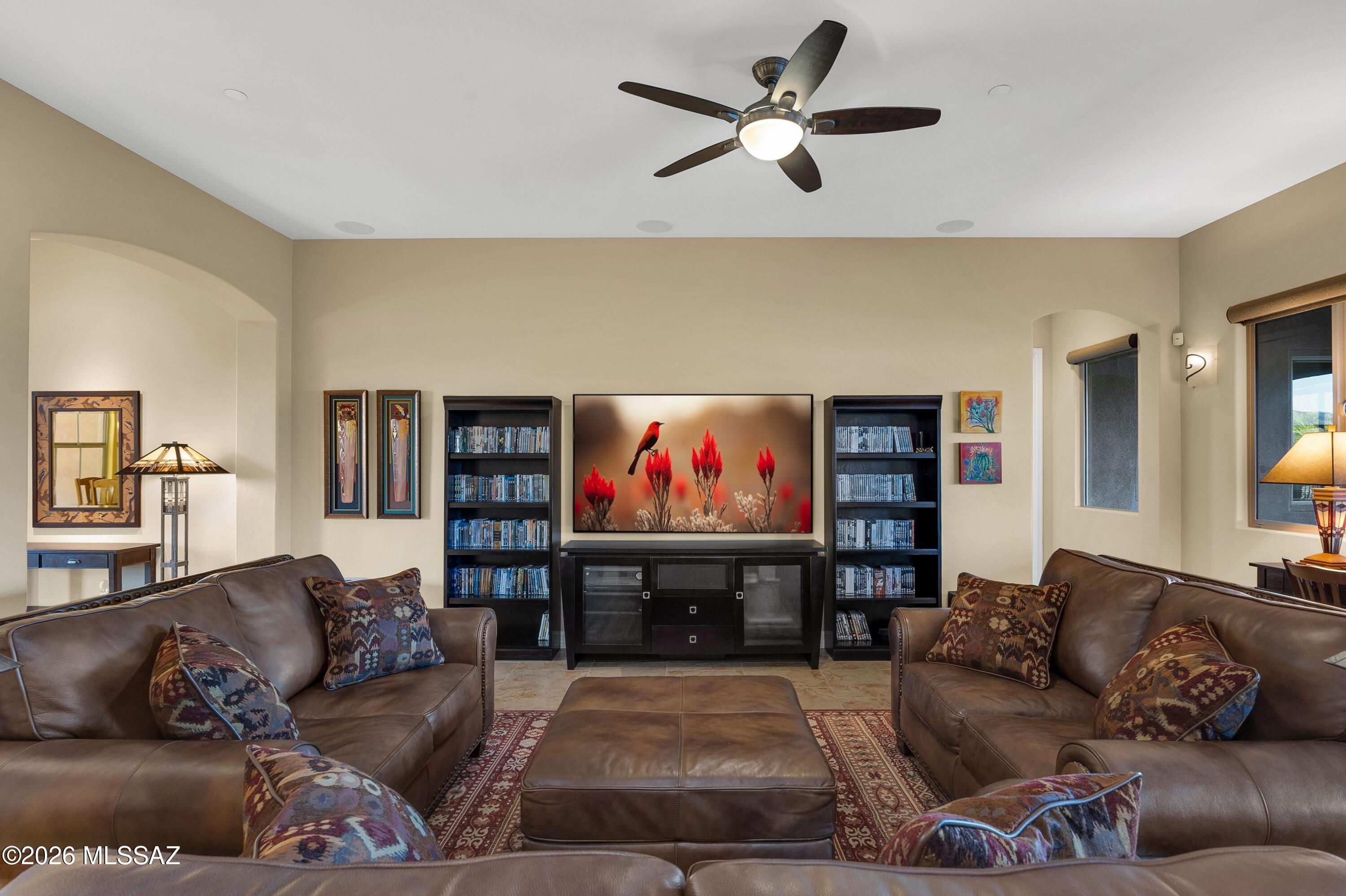 12505 N Faraway Wash Trail