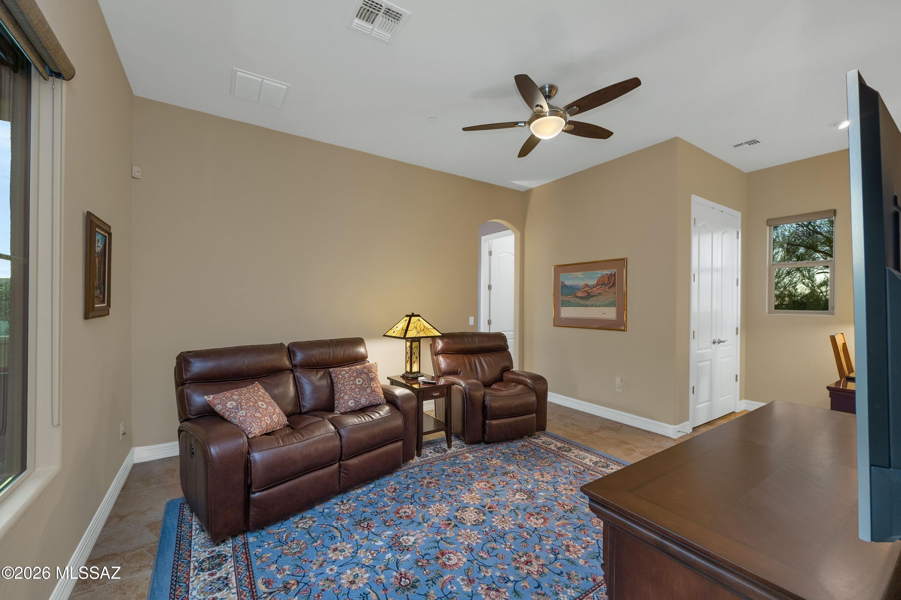 12505 N Faraway Wash Trail