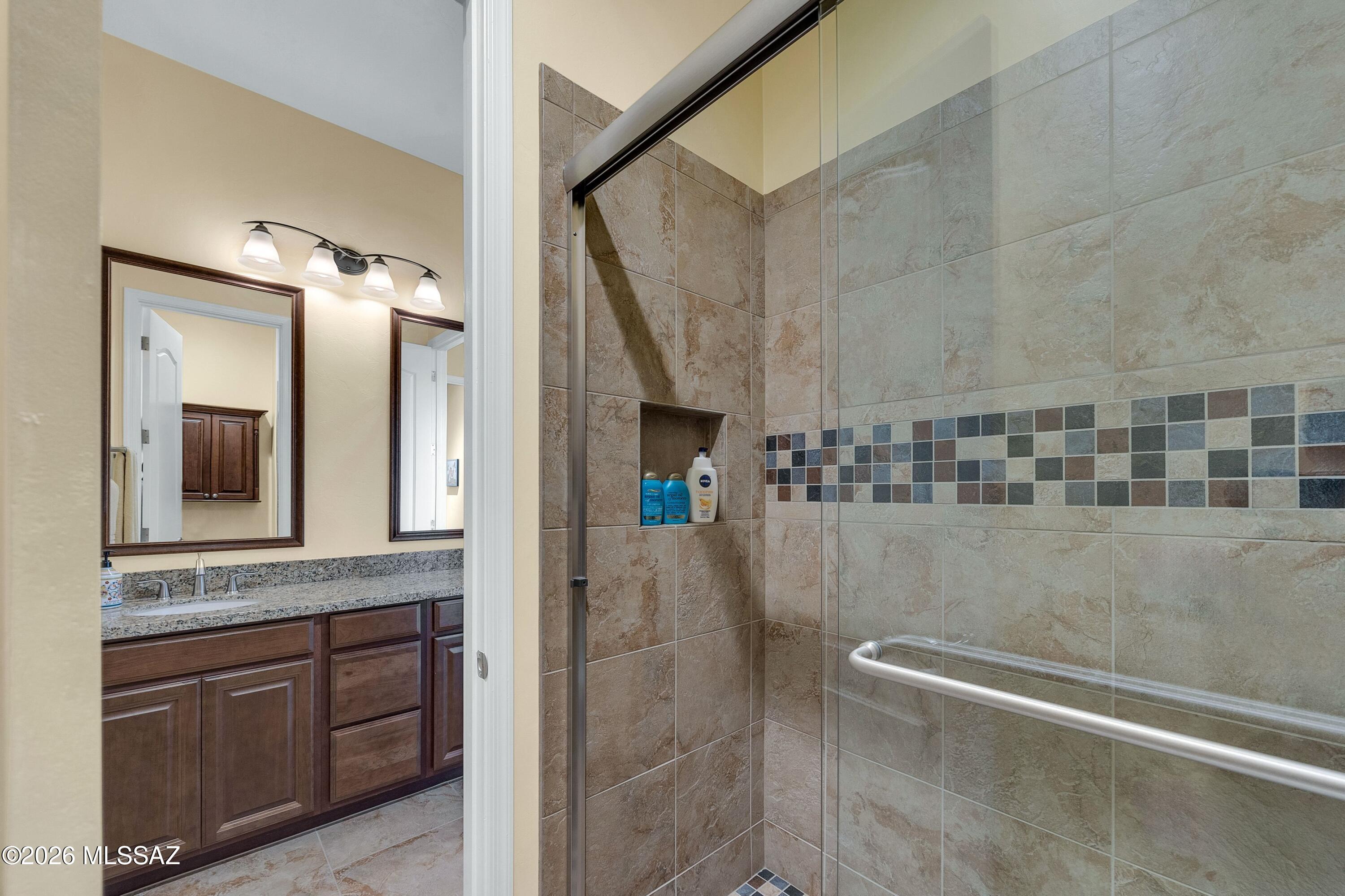 12505 N Faraway Wash Trail