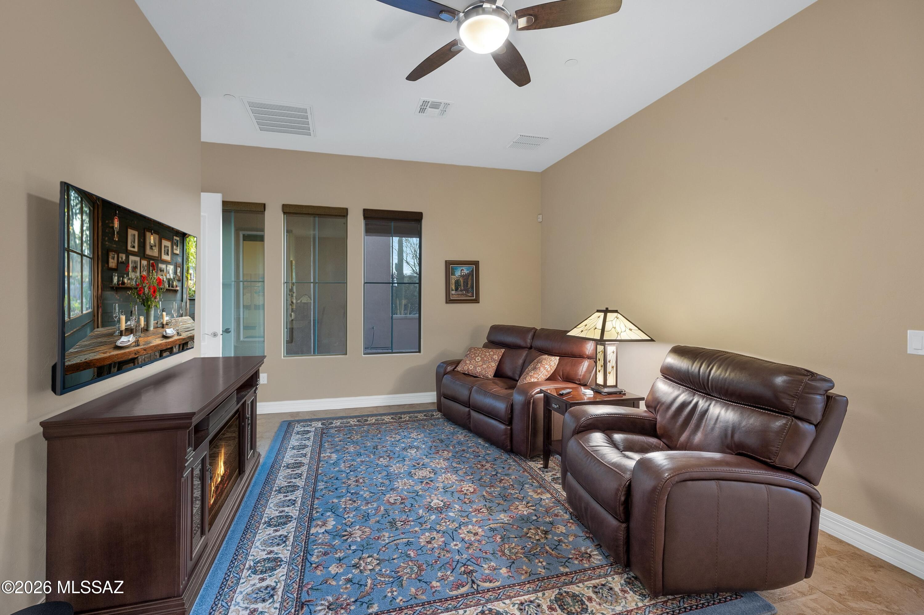 12505 N Faraway Wash Trail