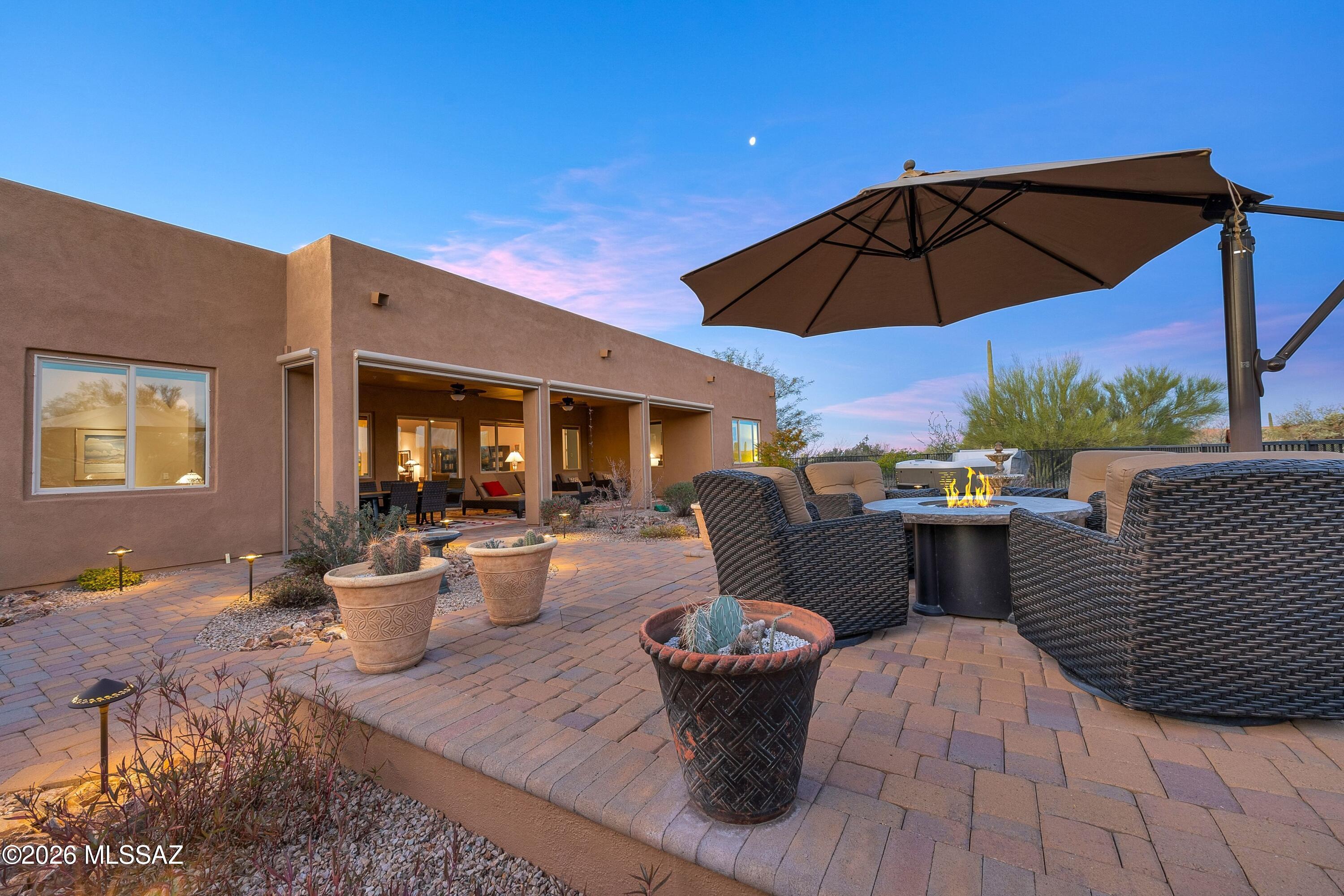 12505 N Faraway Wash Trail