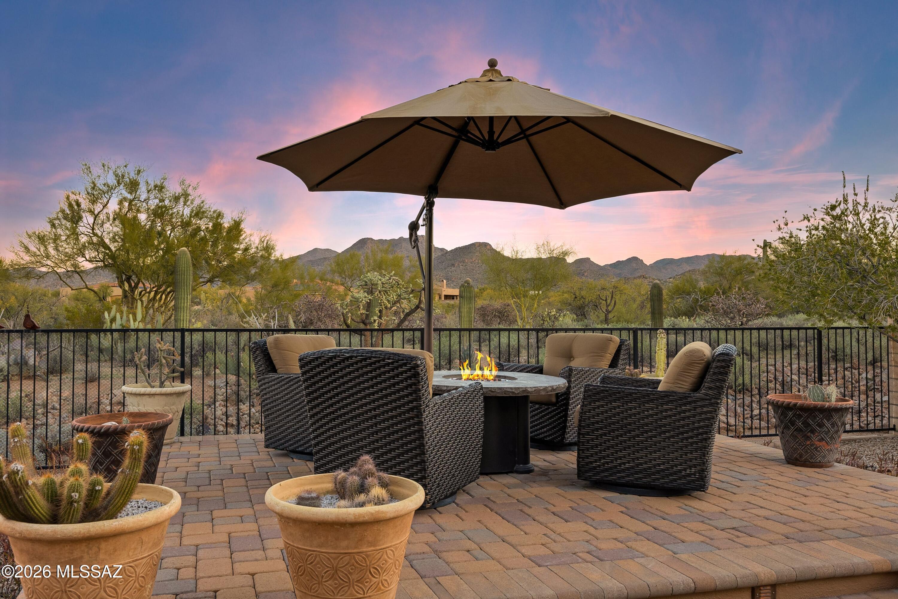 12505 N Faraway Wash Trail