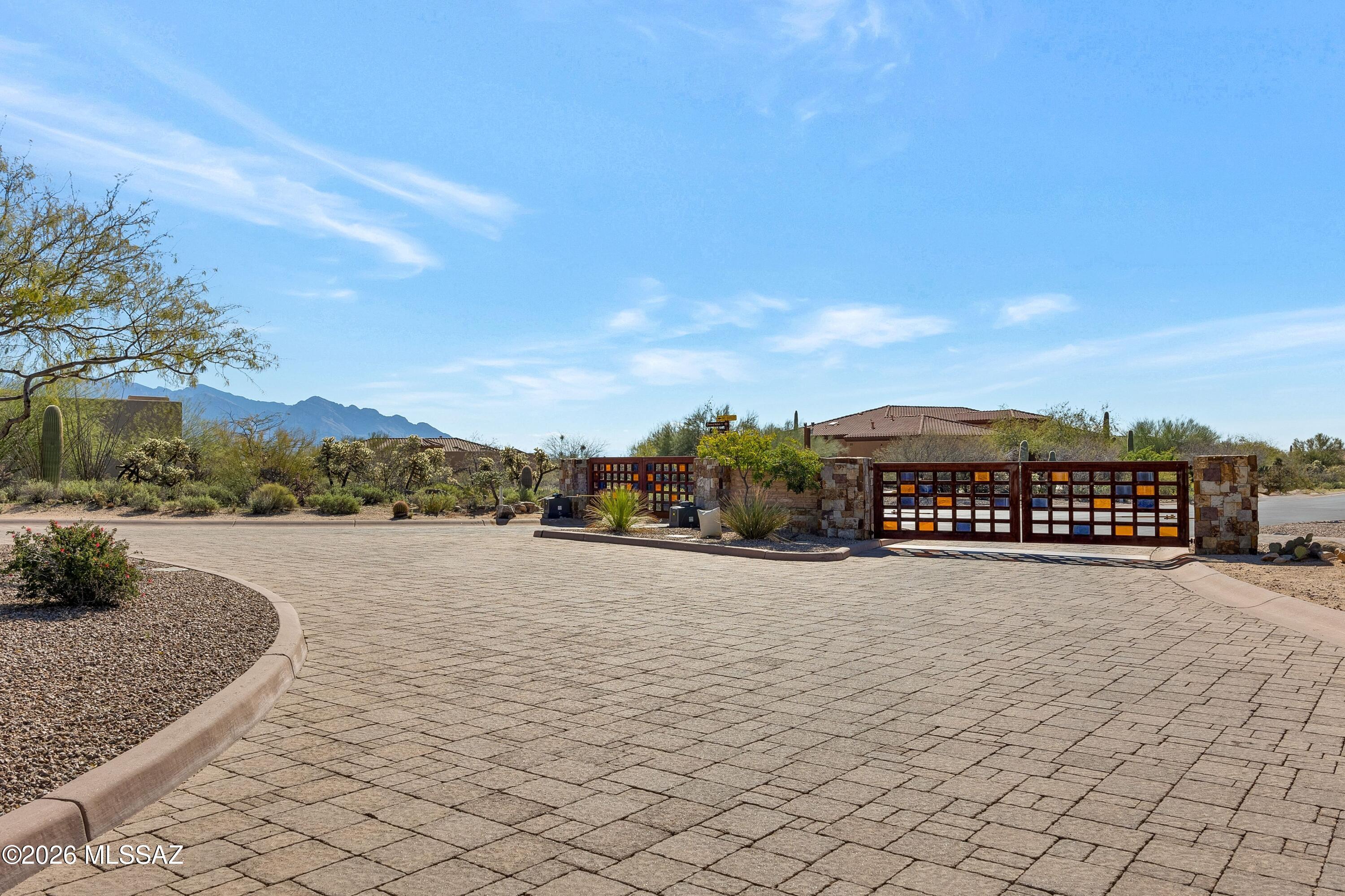 12505 N Faraway Wash Trail