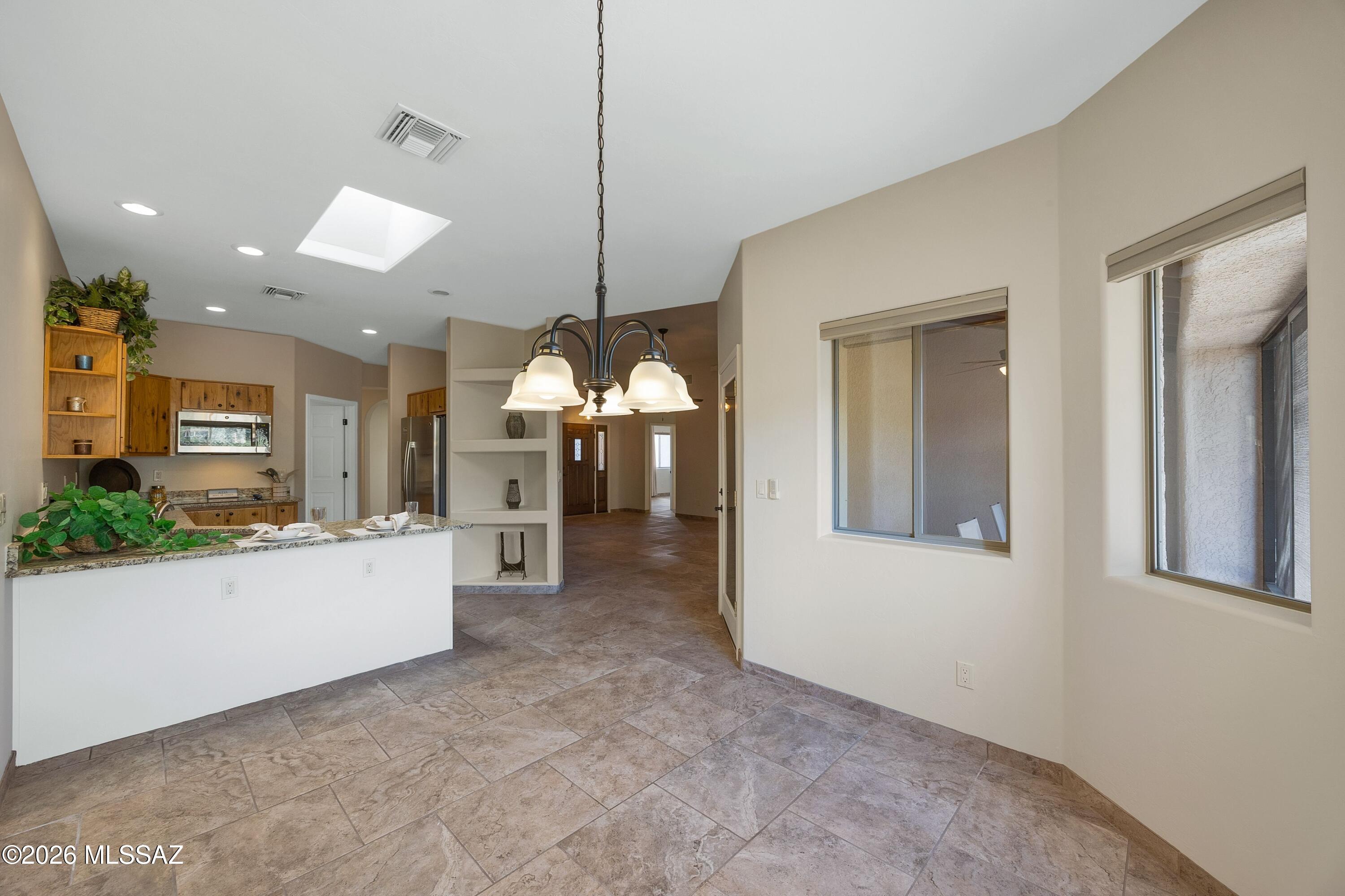 10604 N Laughing Coyote Way