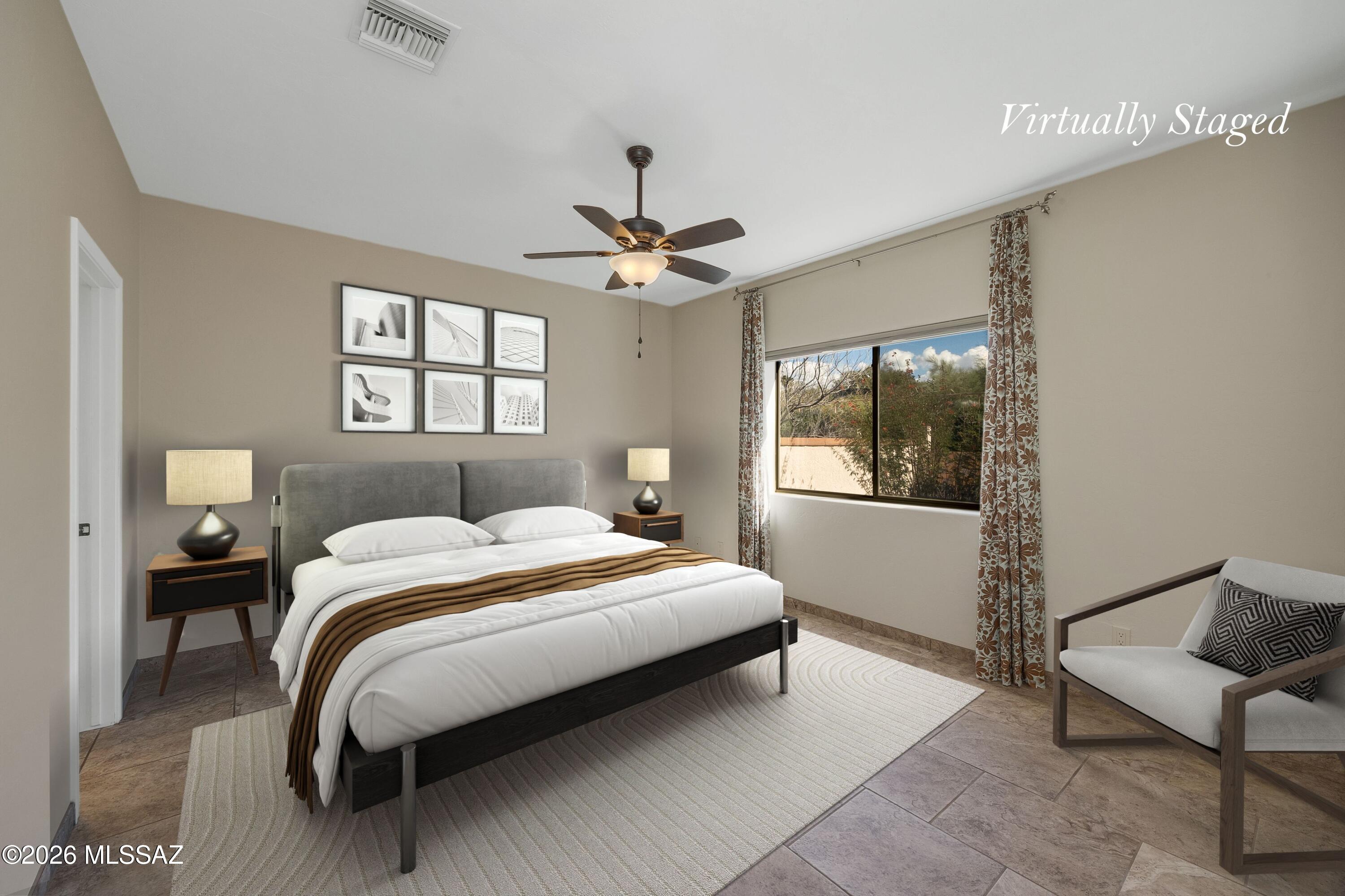 10604 N Laughing Coyote Way