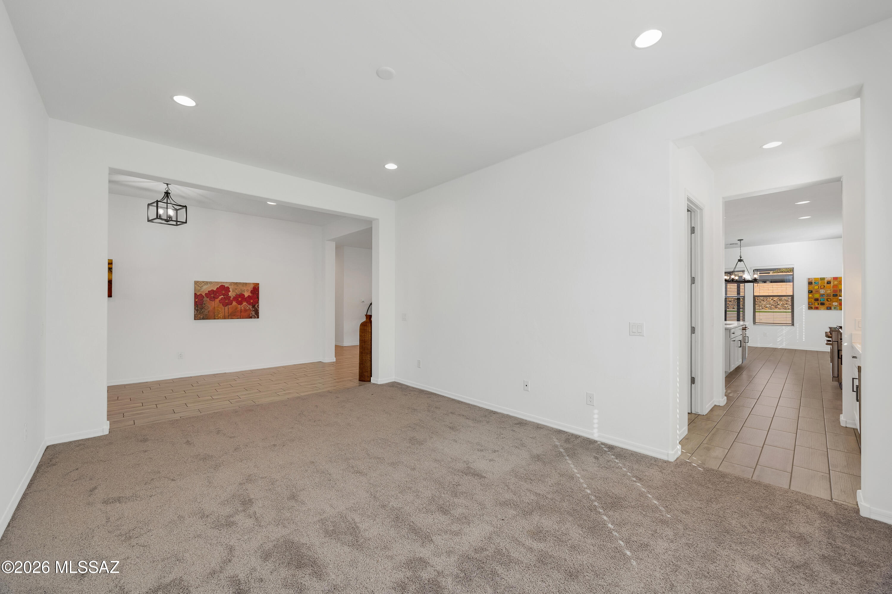 470 W Red Ribbon Lane