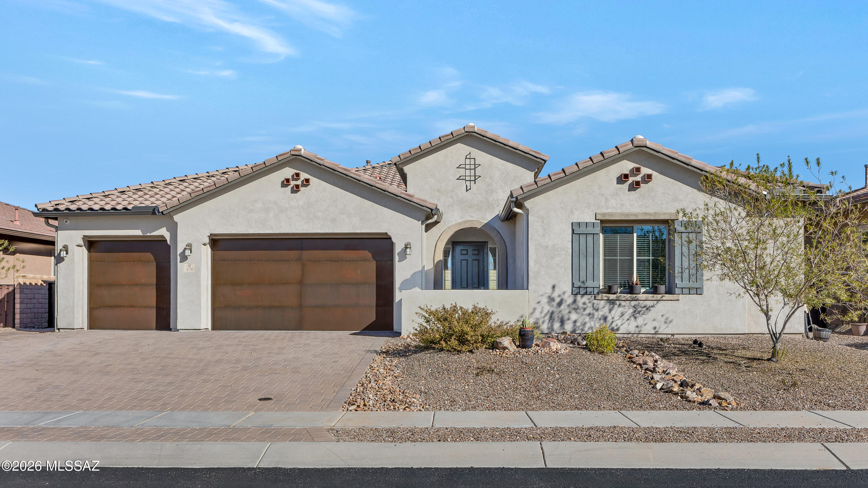 470 W Red Ribbon Lane