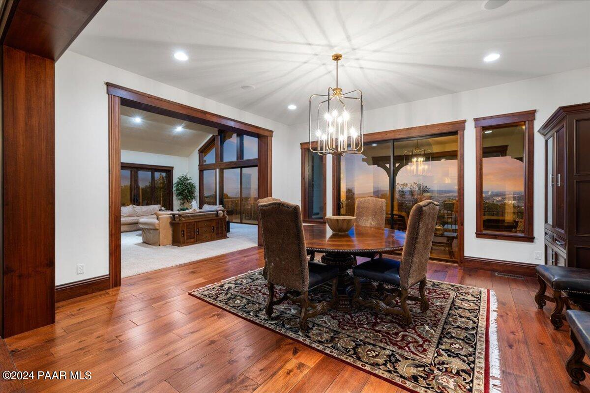 948 Winding Spruce Way