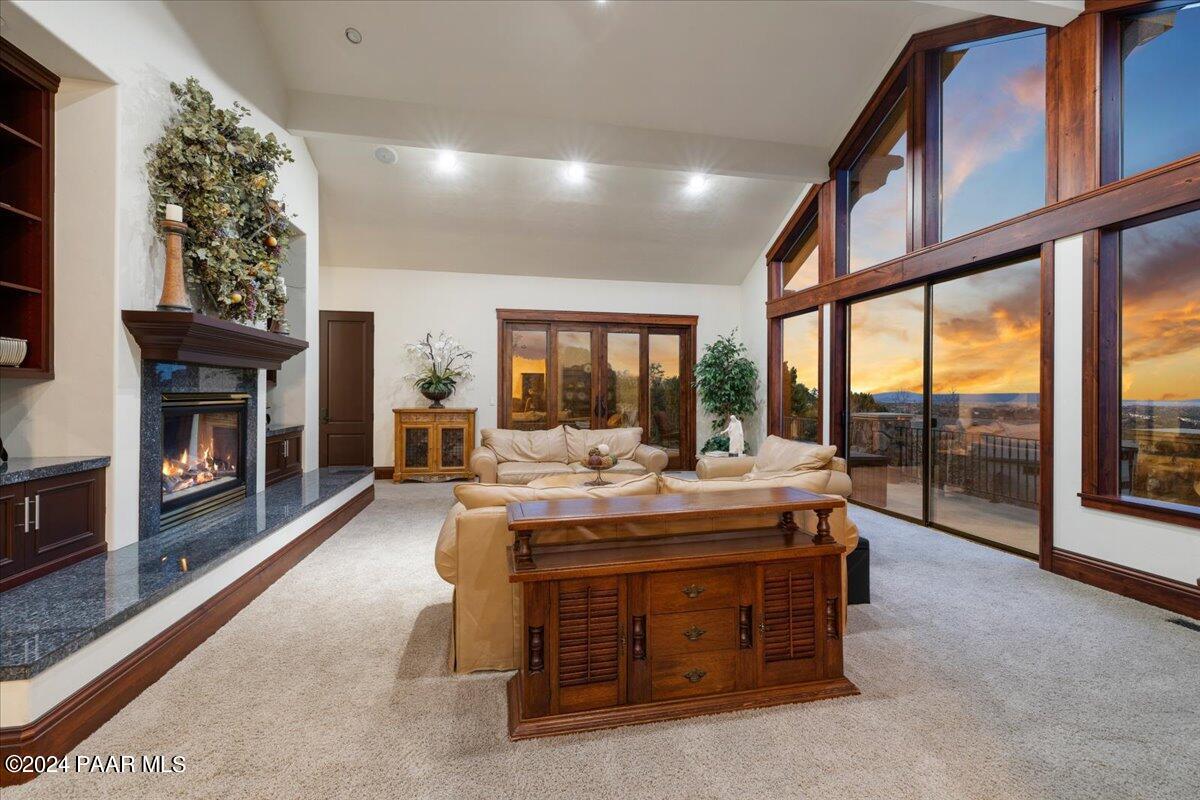 948 Winding Spruce Way