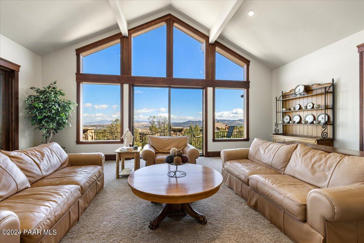 948 Winding Spruce Way