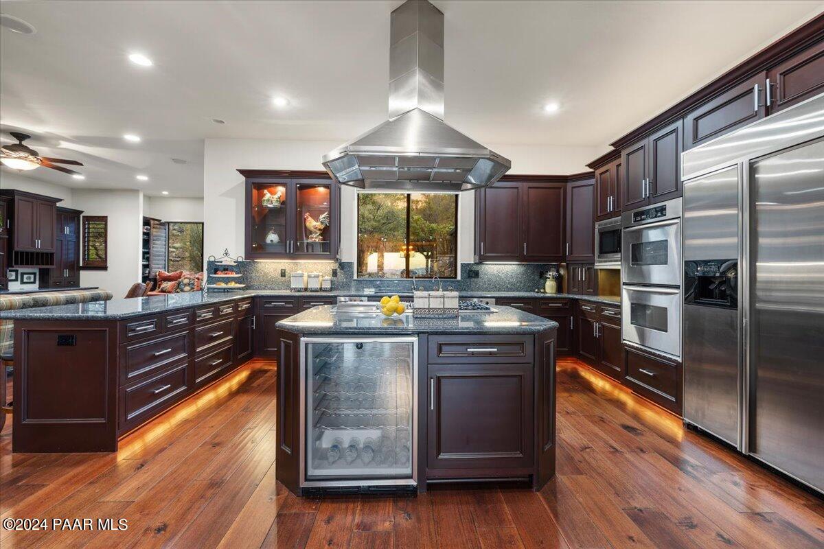 948 Winding Spruce Way