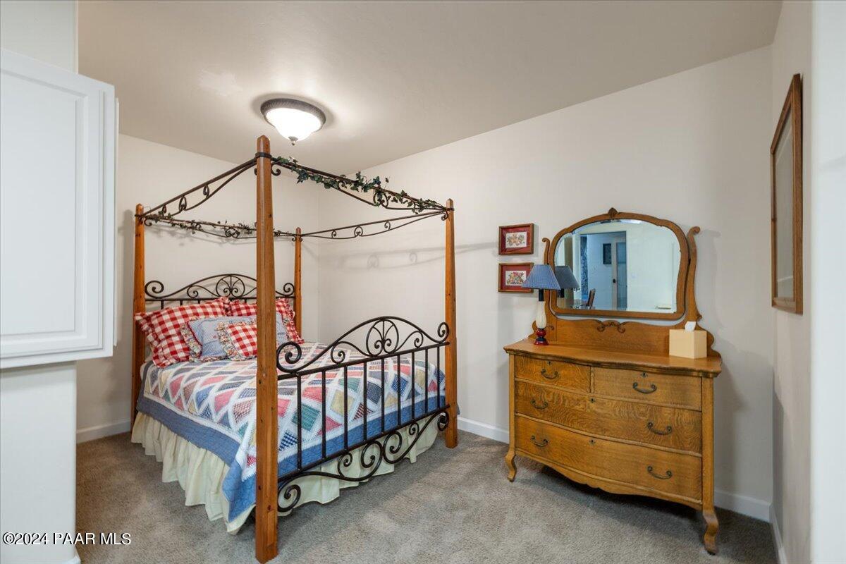 948 Winding Spruce Way