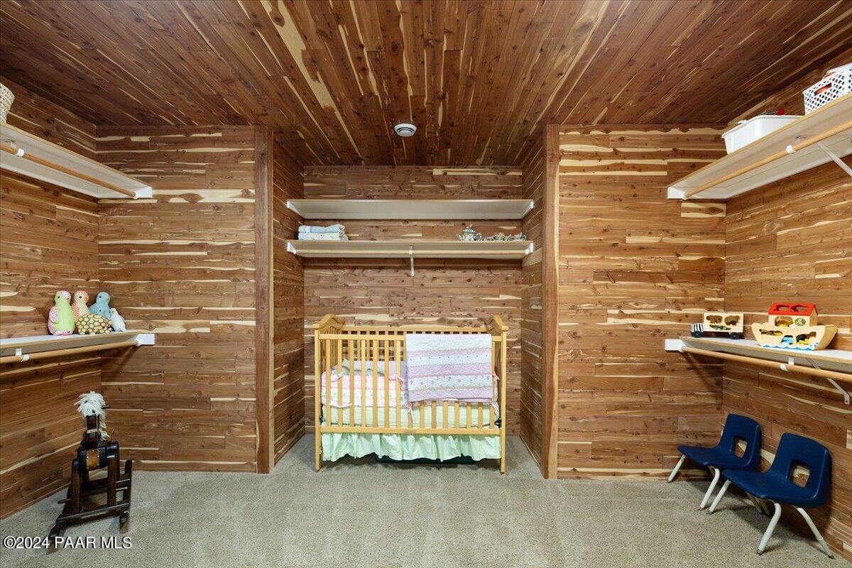 948 Winding Spruce Way