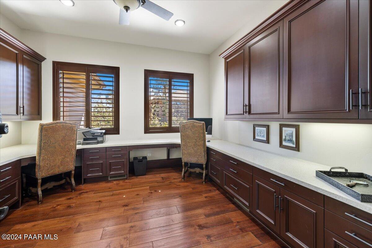 948 Winding Spruce Way