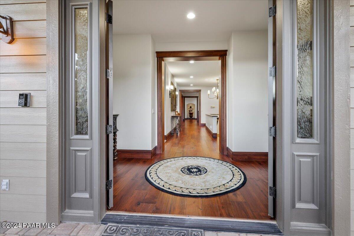 948 Winding Spruce Way