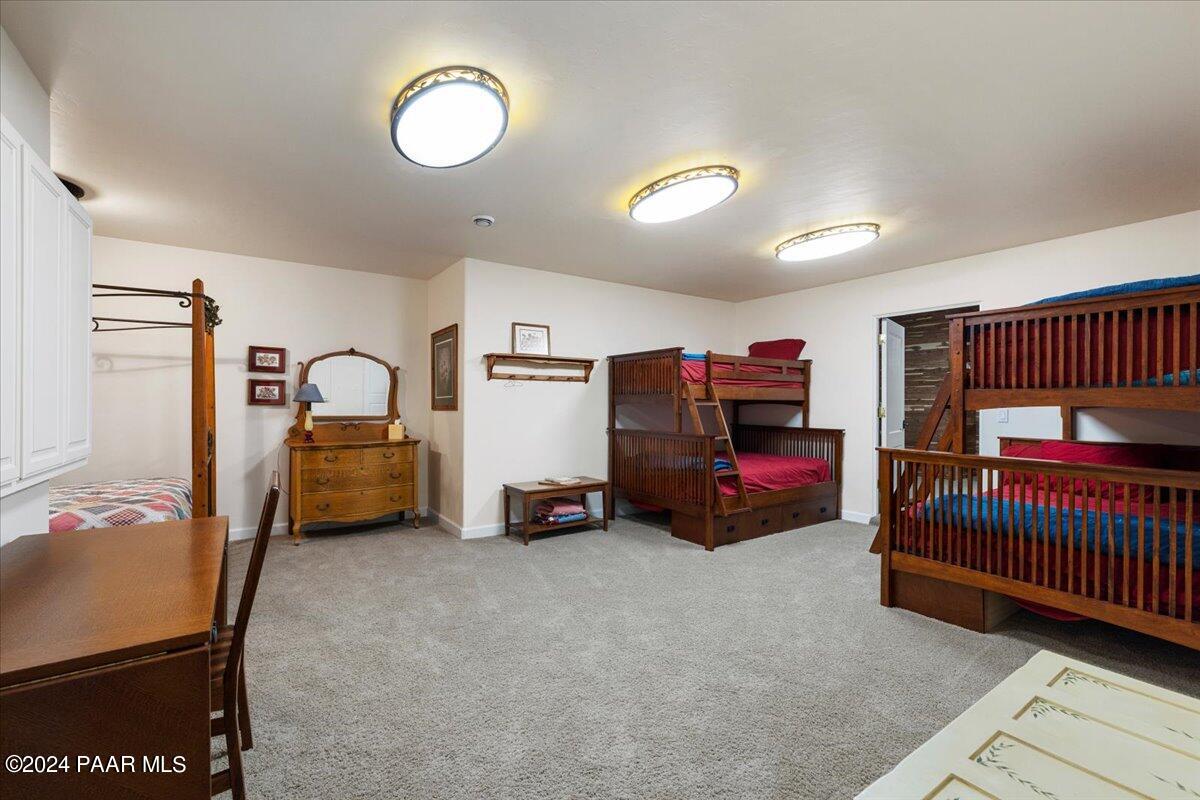 948 Winding Spruce Way