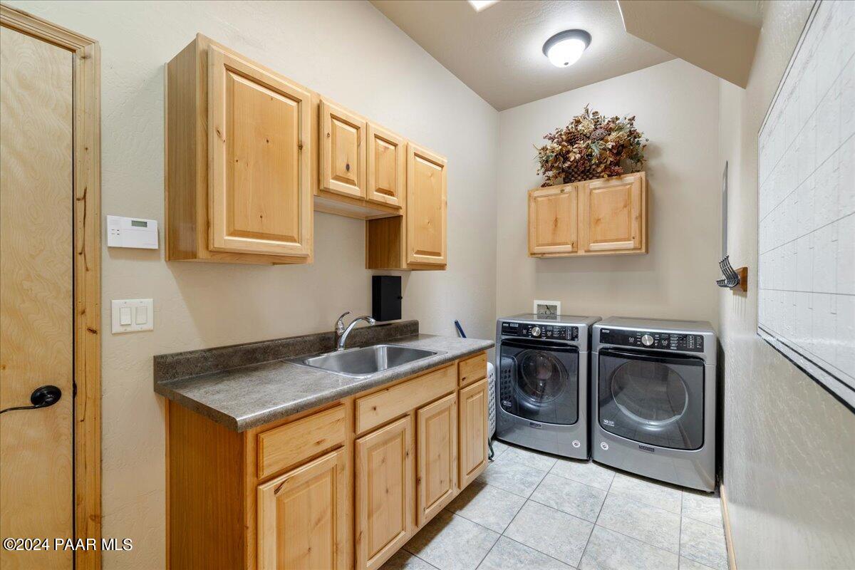 838 Mavrick Mountain Trail