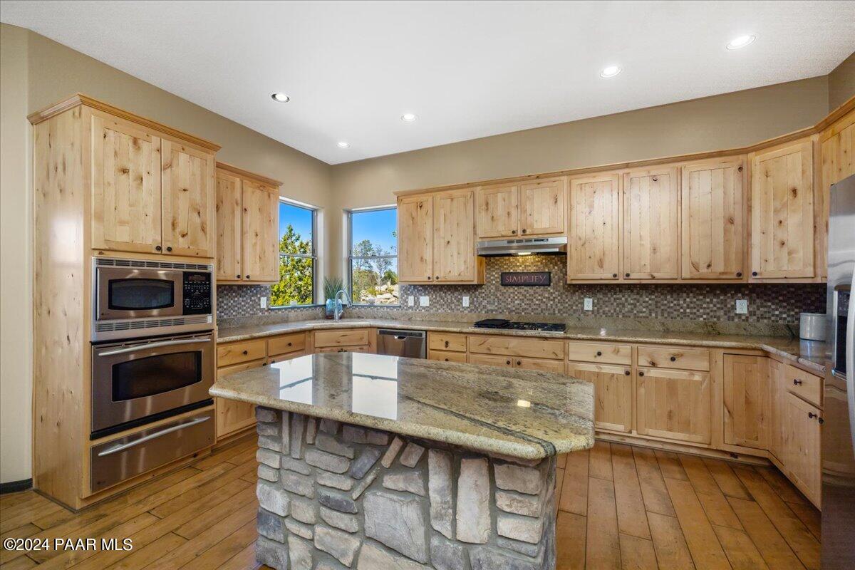 2144 Forest Mountain Road